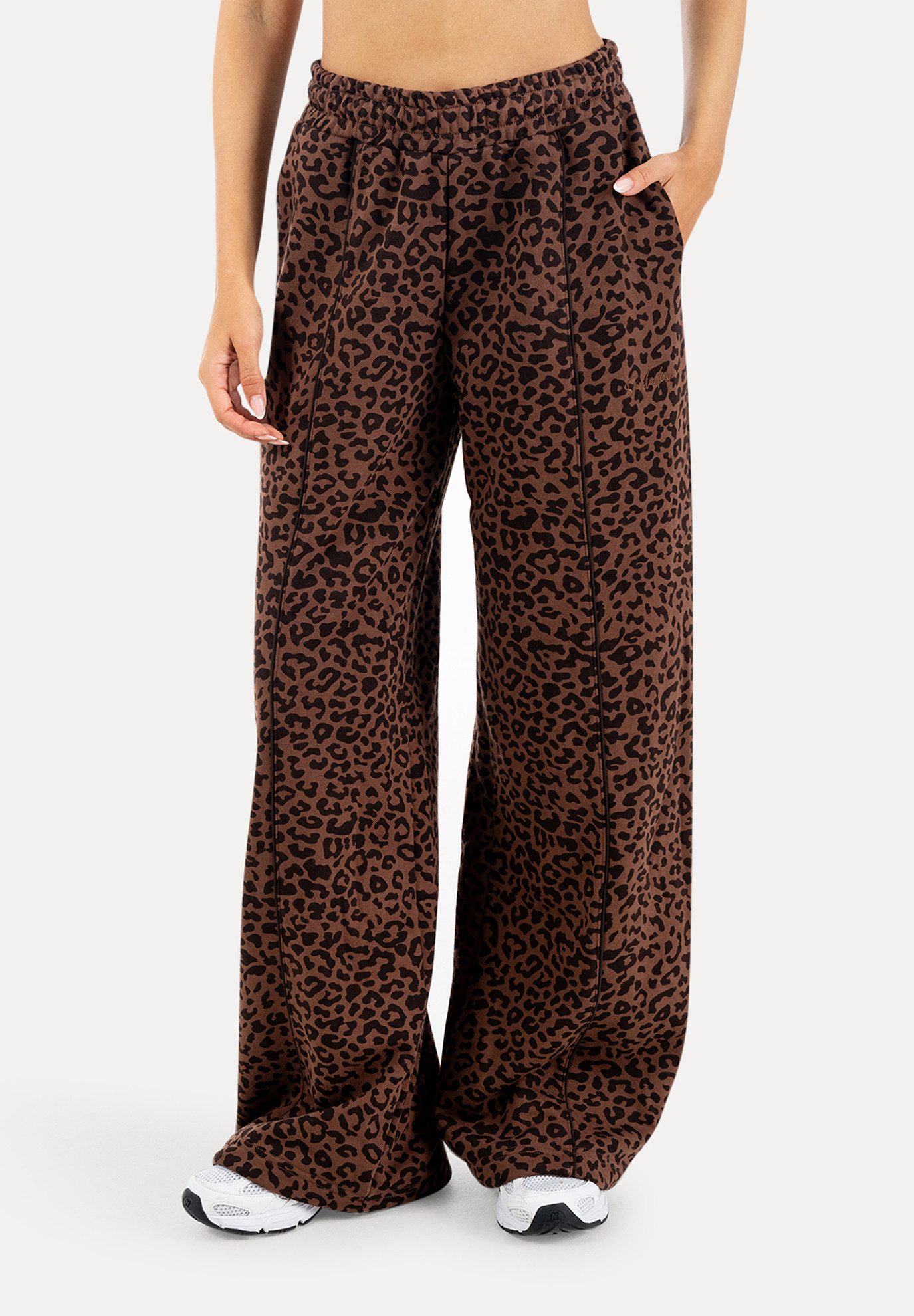 Smilodox Jogginghose Damen Siara, Bequeme Freizeithose mit Seitentaschen, Gym & Homewear Trainingshose mit verstellbarem Beinabschluss