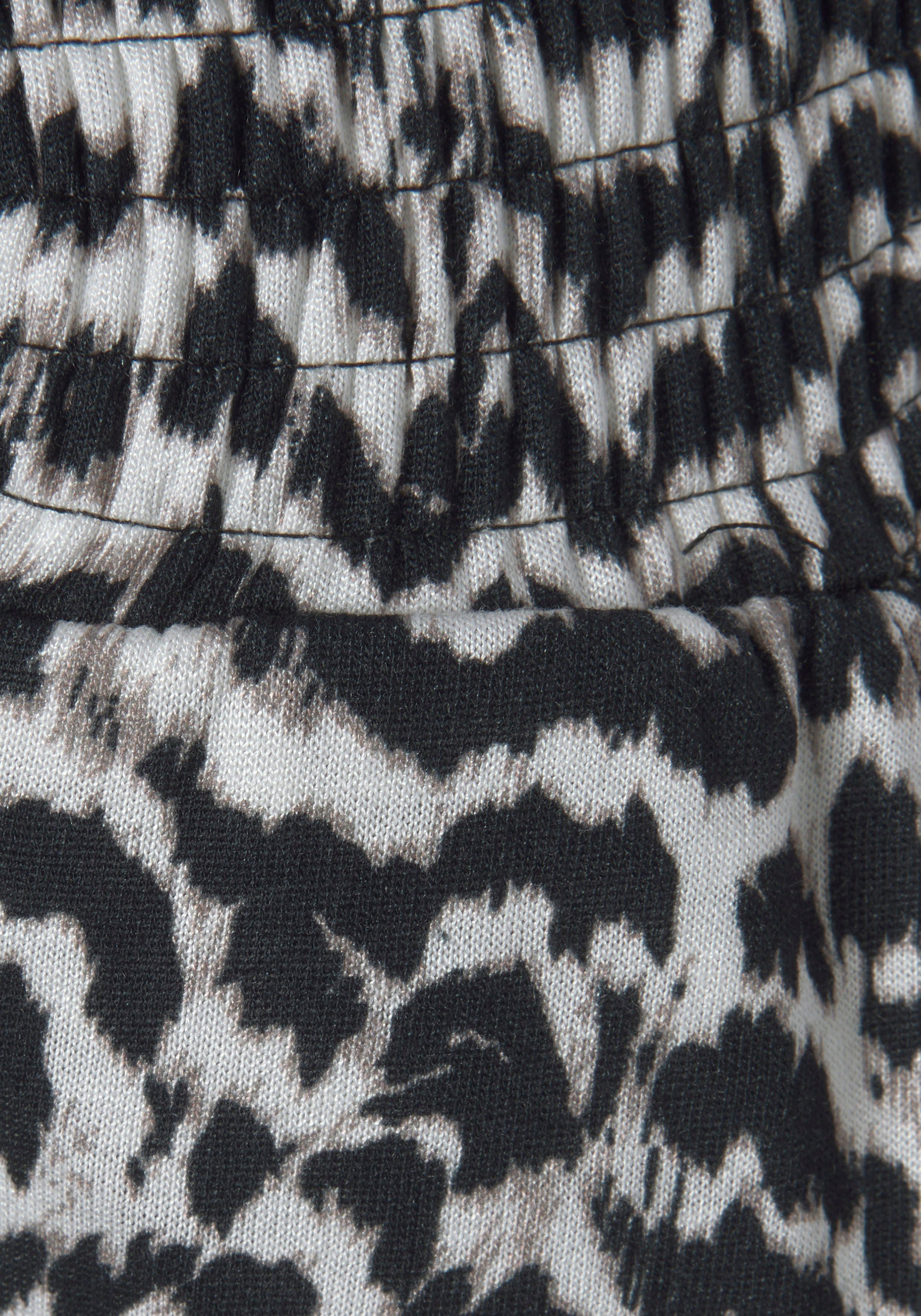 Vivance Jerseyhose aus luftig-leichtem Stoff und Animalprint, elastischer Bund, leichte Sommerhose