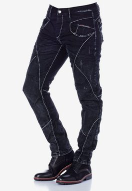 Cipo & Baxx Bequeme Jeans mit extravaganten Teilungsnähten in Straight Fit