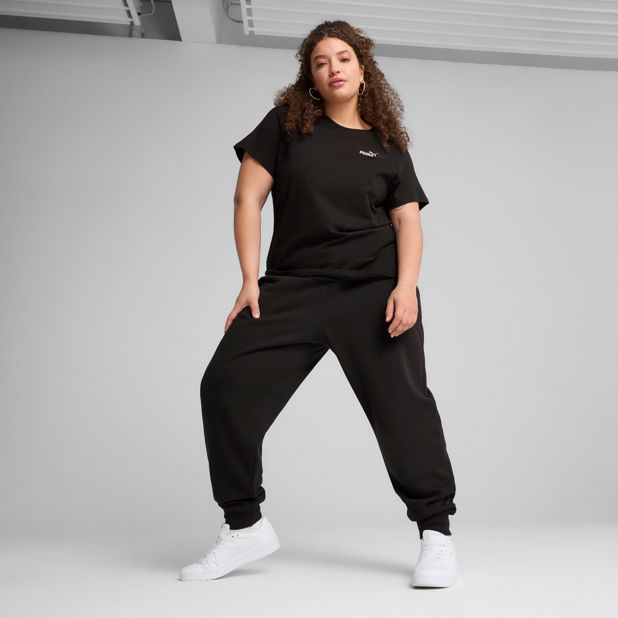 PUMA T-Shirt ESS SMALL NO 1 LOGO TEE Kurzarm, für sportliche Looks, aus Baumwolle, Rundhalsausschnitt