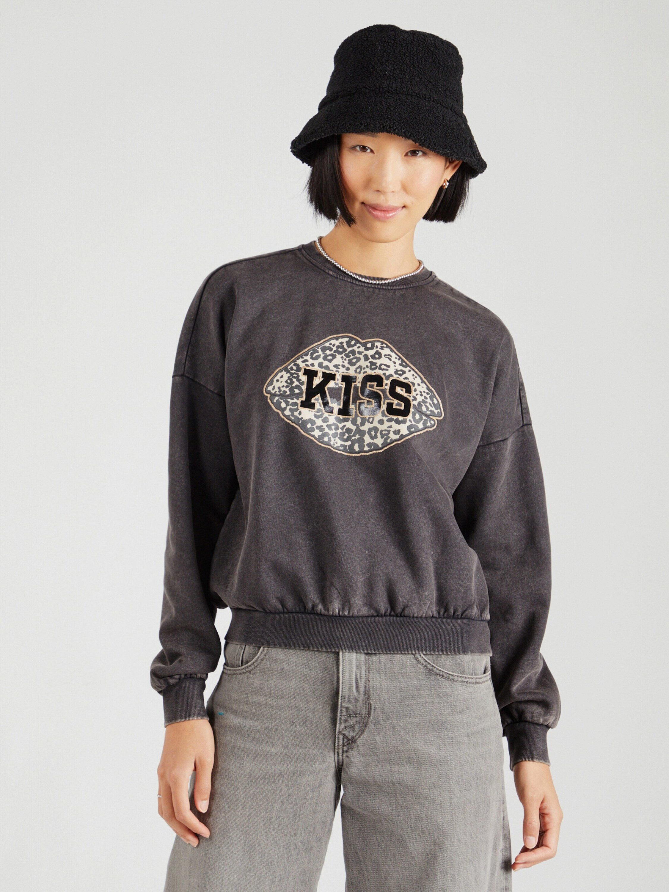 ONLY Sweatshirt ONLLAUREN L/S LEO O-NECK günstig online kaufen
