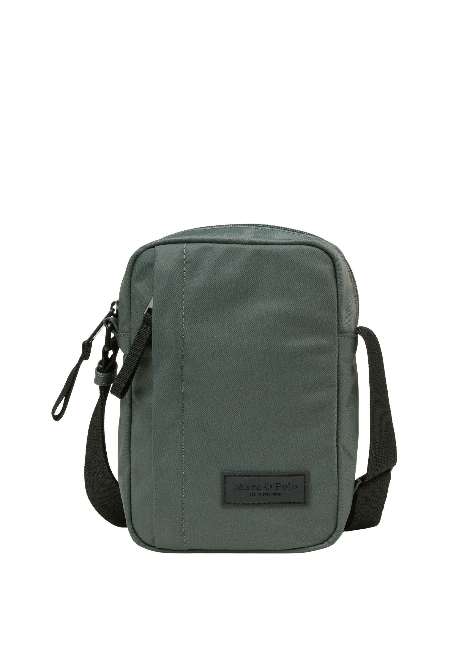 Marc O'Polo Umhängetasche aus recyceltem Material