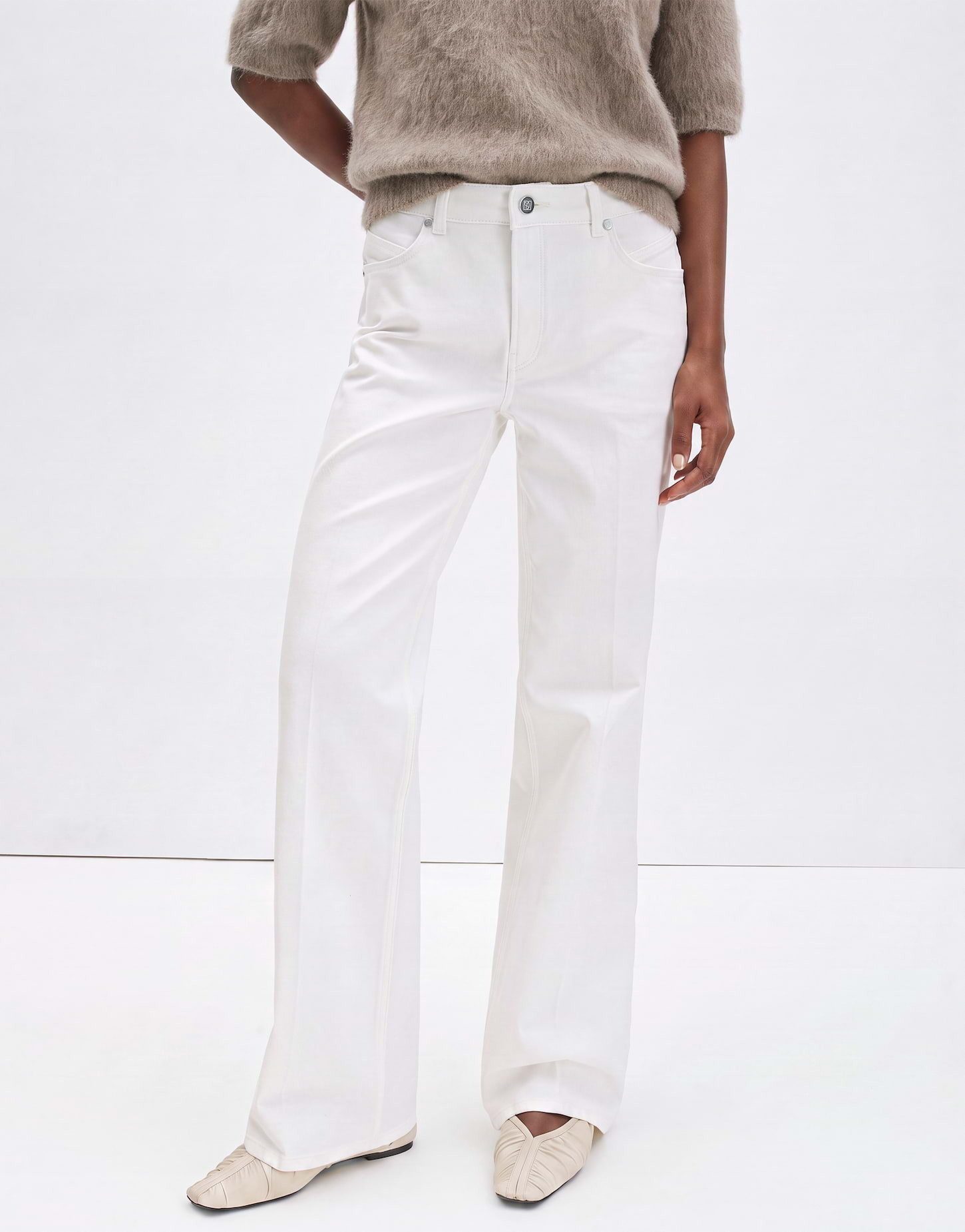 someday Bootcut-Jeans CARIE ICONIC aus BCI Cotton Mix Mid Rise leicht ausgestelltes Bein, elastischer Stoff