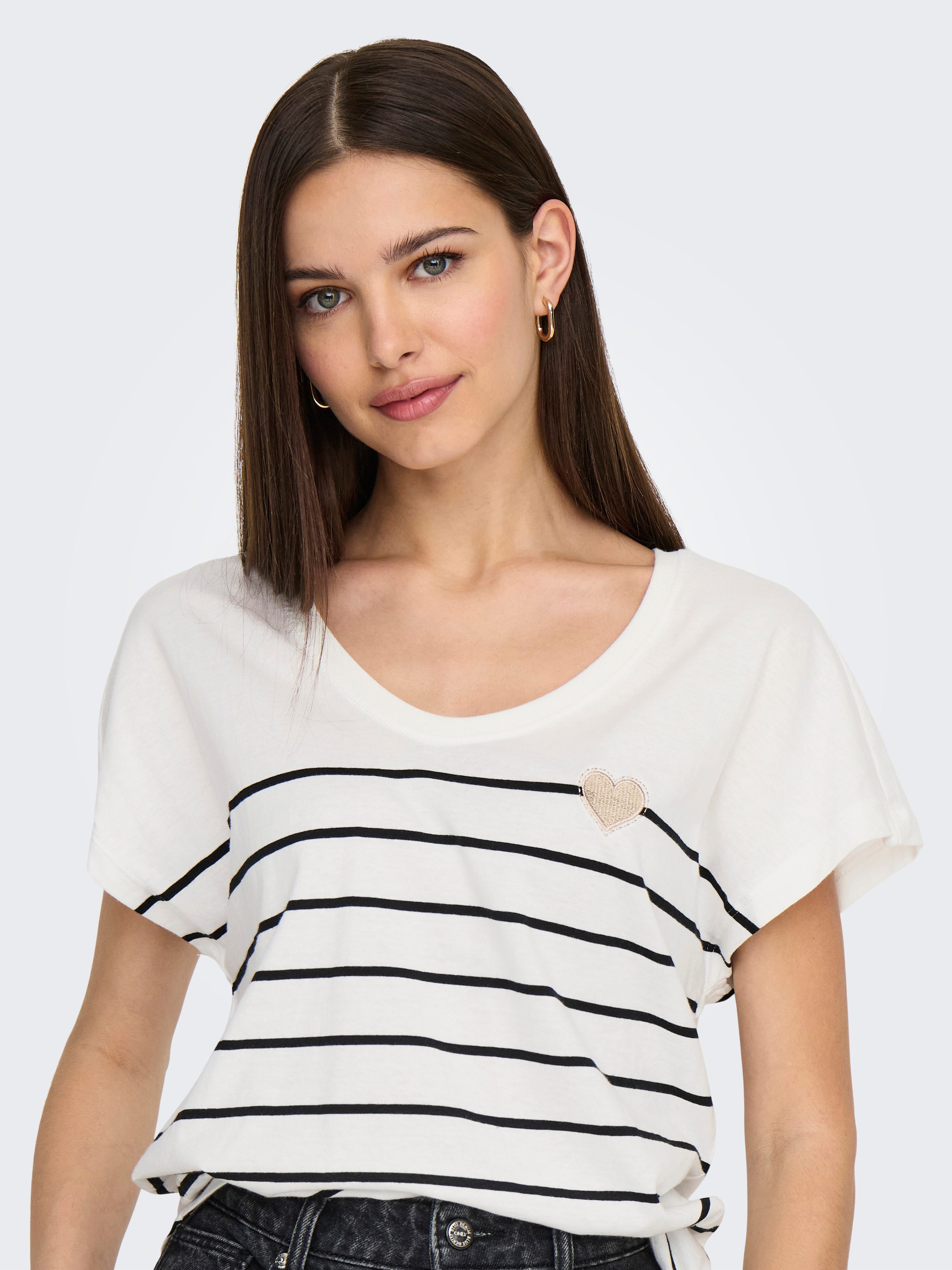 ONLY Kurzarmshirt ONLEMILY LIFE S/S HEART günstig online kaufen