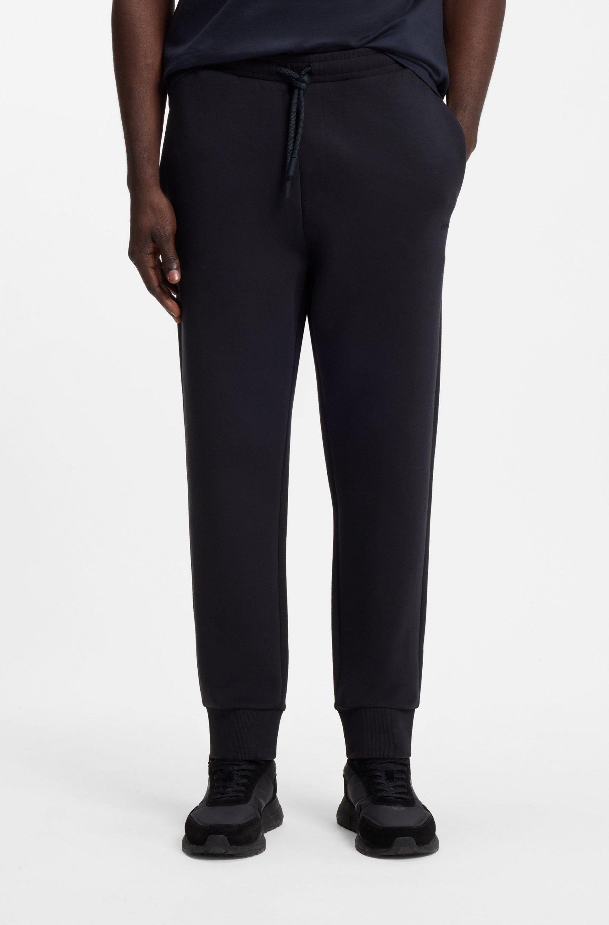 BOSS GREEN Jerseyhose Hadiko Reguläre Passform mit elastischem Bund und Eingrifftaschen