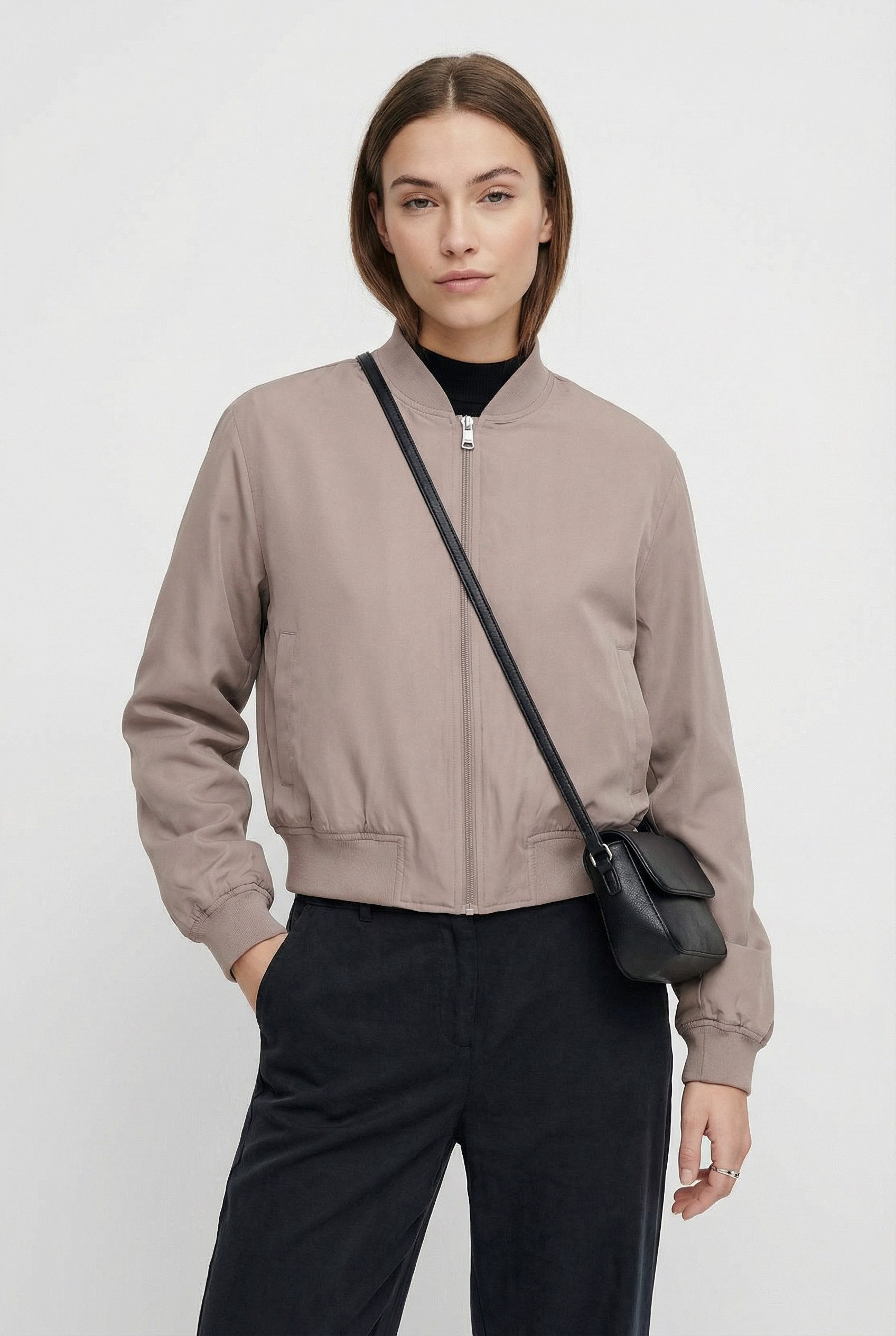 ONLY Bomberjacke ONLALMA BOMBER OTW NOOS mit Seitentaschen