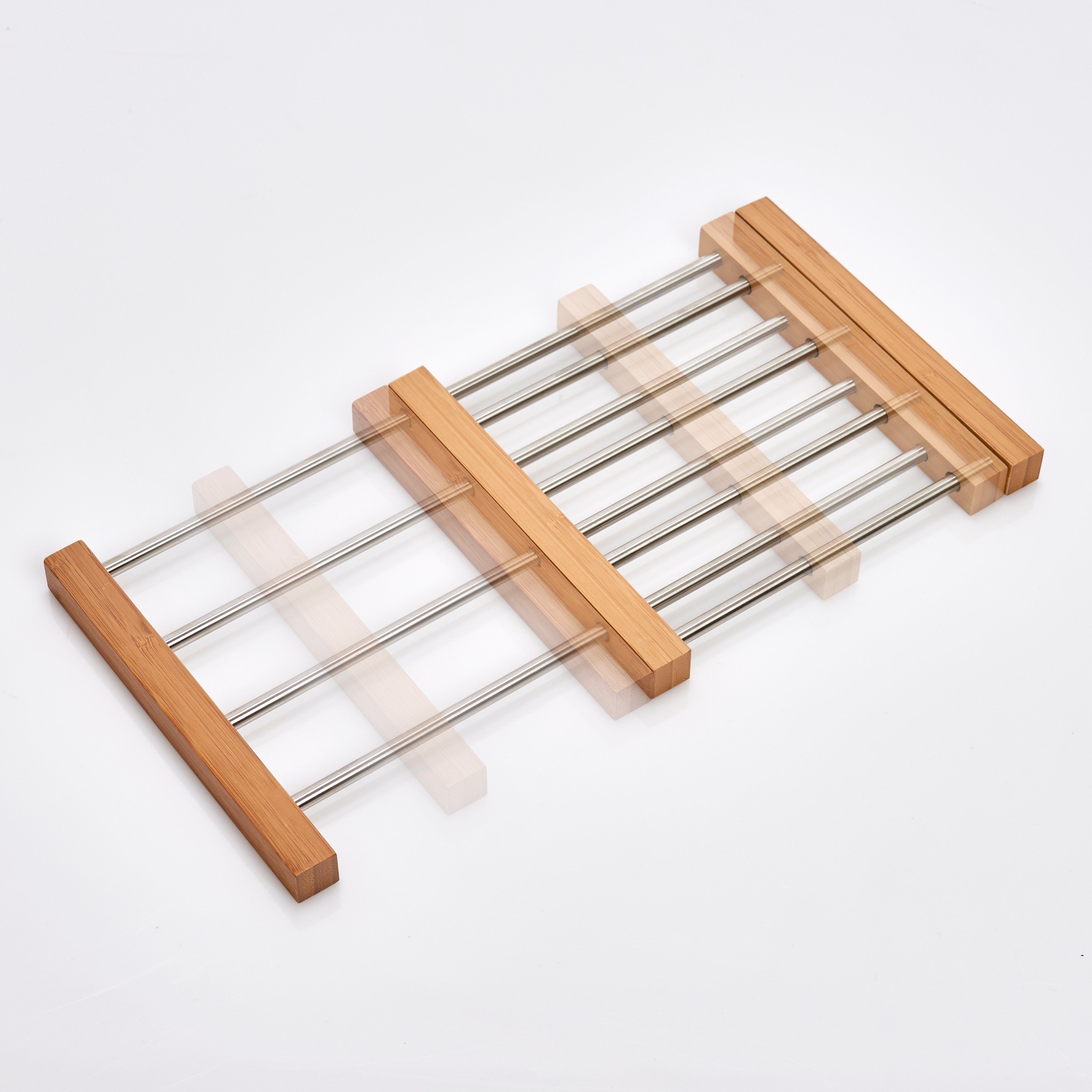 Zeller Present Küchenorganizer-Set Topfuntersetzer, ausziehbar, Bambus/ Edelstahl, silber, 23,5-39,5 x 20 cm