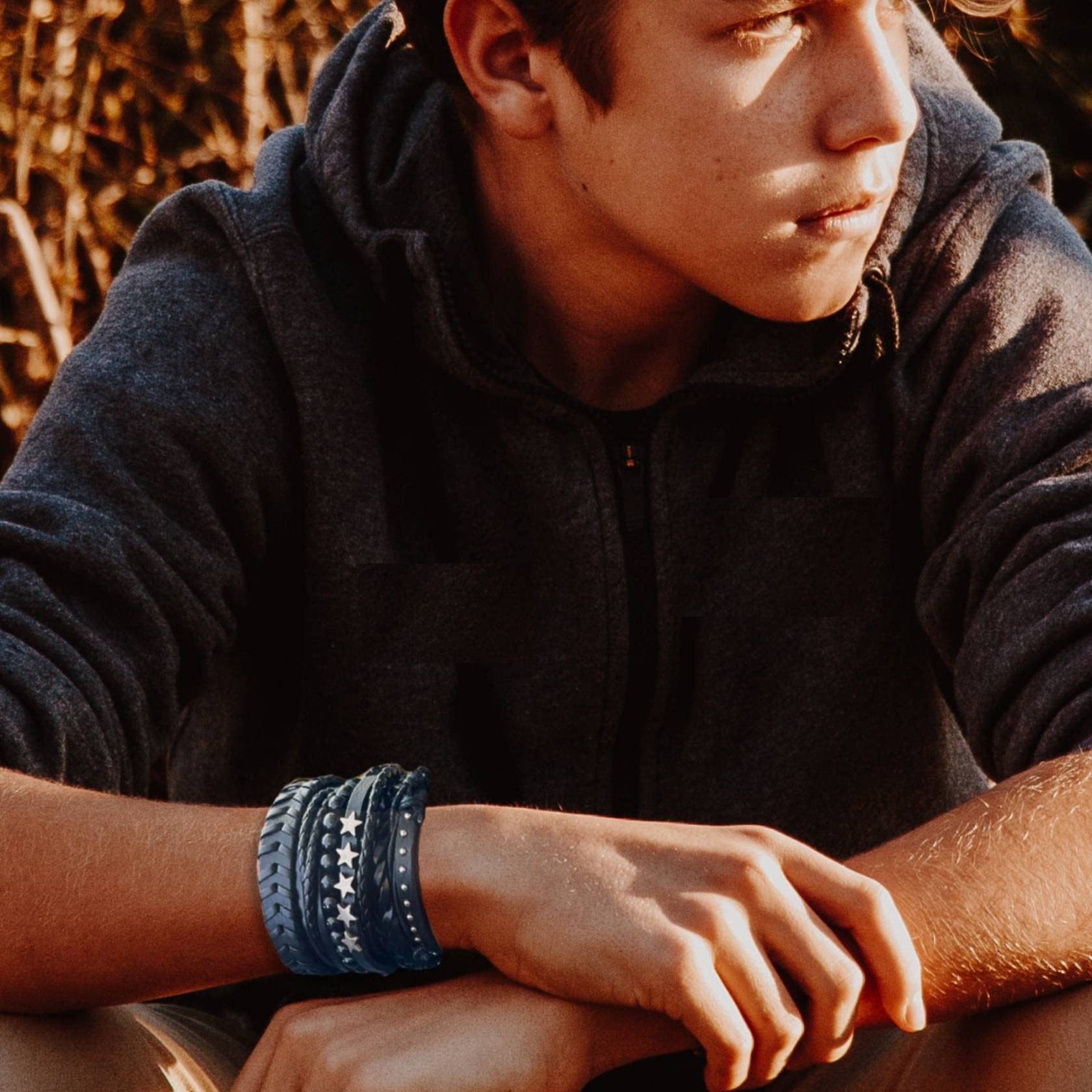 Coonoor Leather Bracelet Set 6-Piece Punk Bracelet Set for Men, Black Leather Bracelet, Gothic Braided Bangle