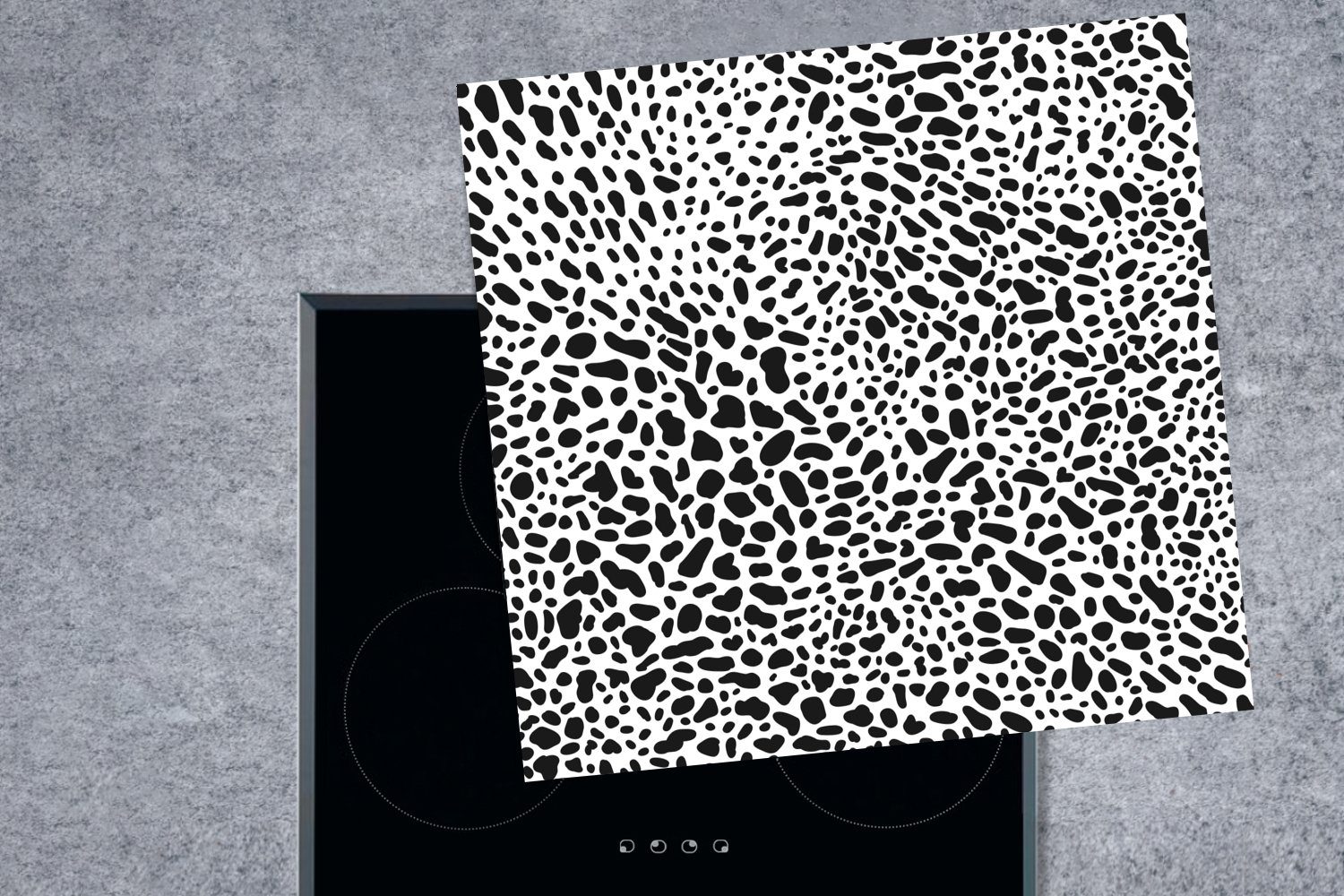 MuchoWow Herdblende-/Abdeckplatte Muster - Pantherdruck küche Arbeitsplatte Ceranfeldabdeckung, - für Vinyl, (1 78x78 - cm, tlg), Weiß, Schwarz