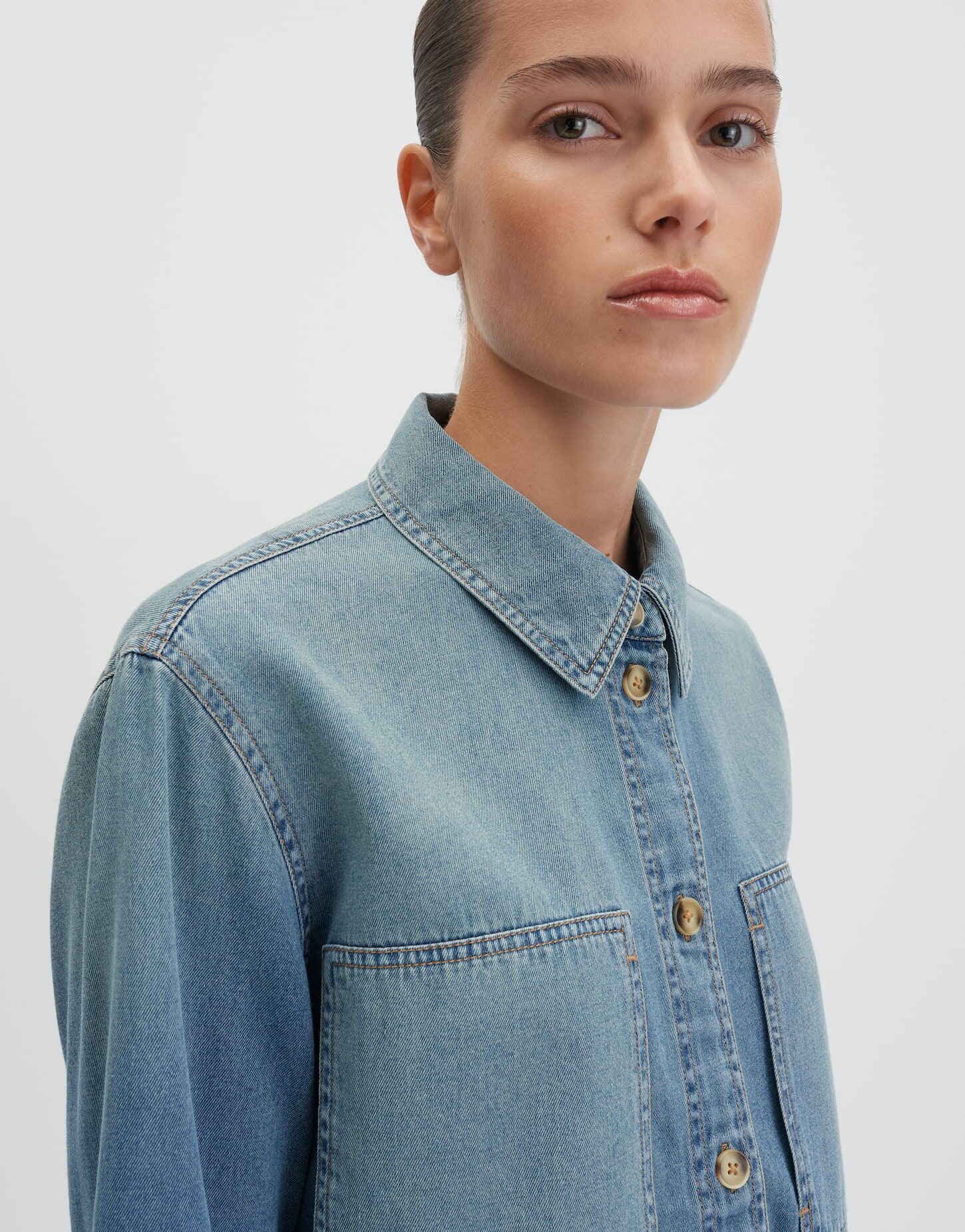 someday Jeansbluse ZUTIE Slim aus nachhaltigem BCI Cotton Weicher Denim mit großer Brusttasche und geradem Schnitt