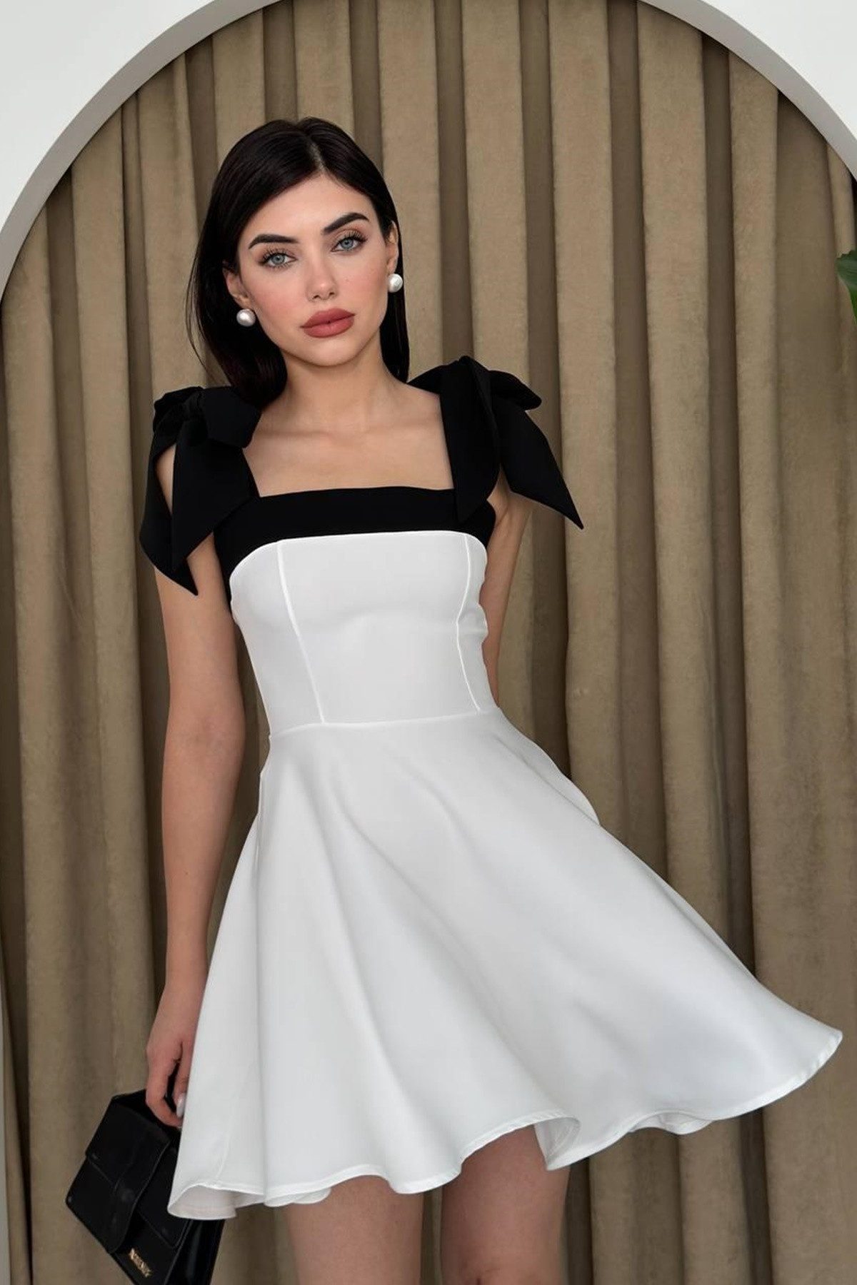 WOMAN VISION Minikleid Trägerloses Minikleid mit ausgestelltem Rock und Ausschnitt – Bild 5 von 5