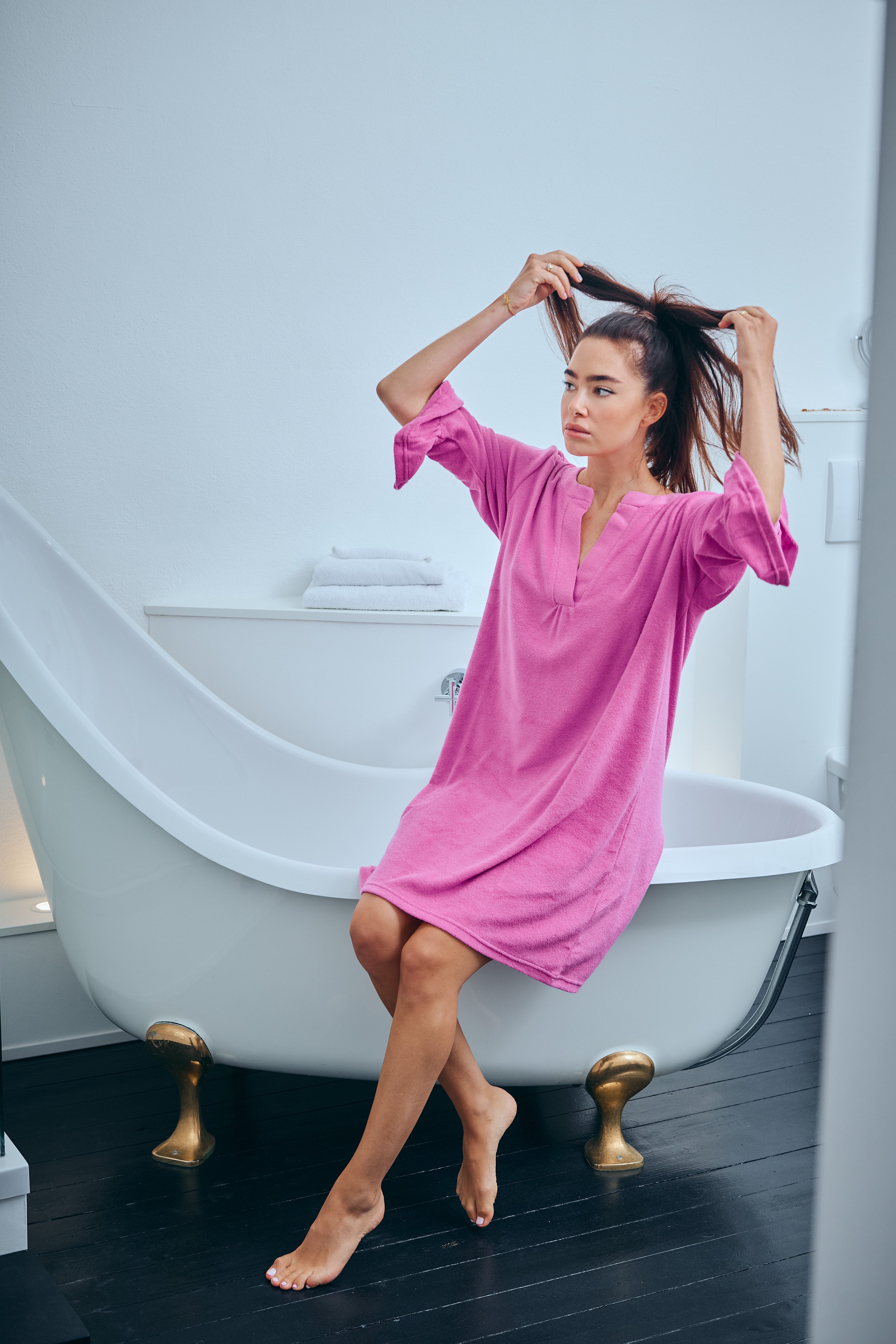 Louis & Louisa Tunika Frottee-Kleid pink mit Rüschen