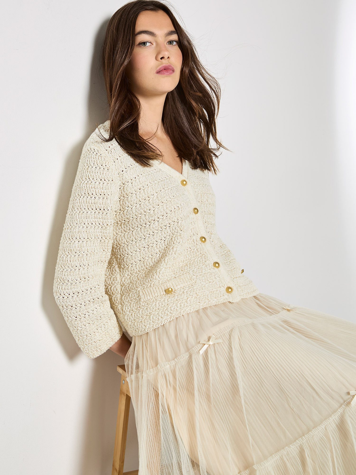 Apricot Cardigan Schimmernder Baumwollcardigan mit dekorativen Knöpfen – Bild 5 von 5