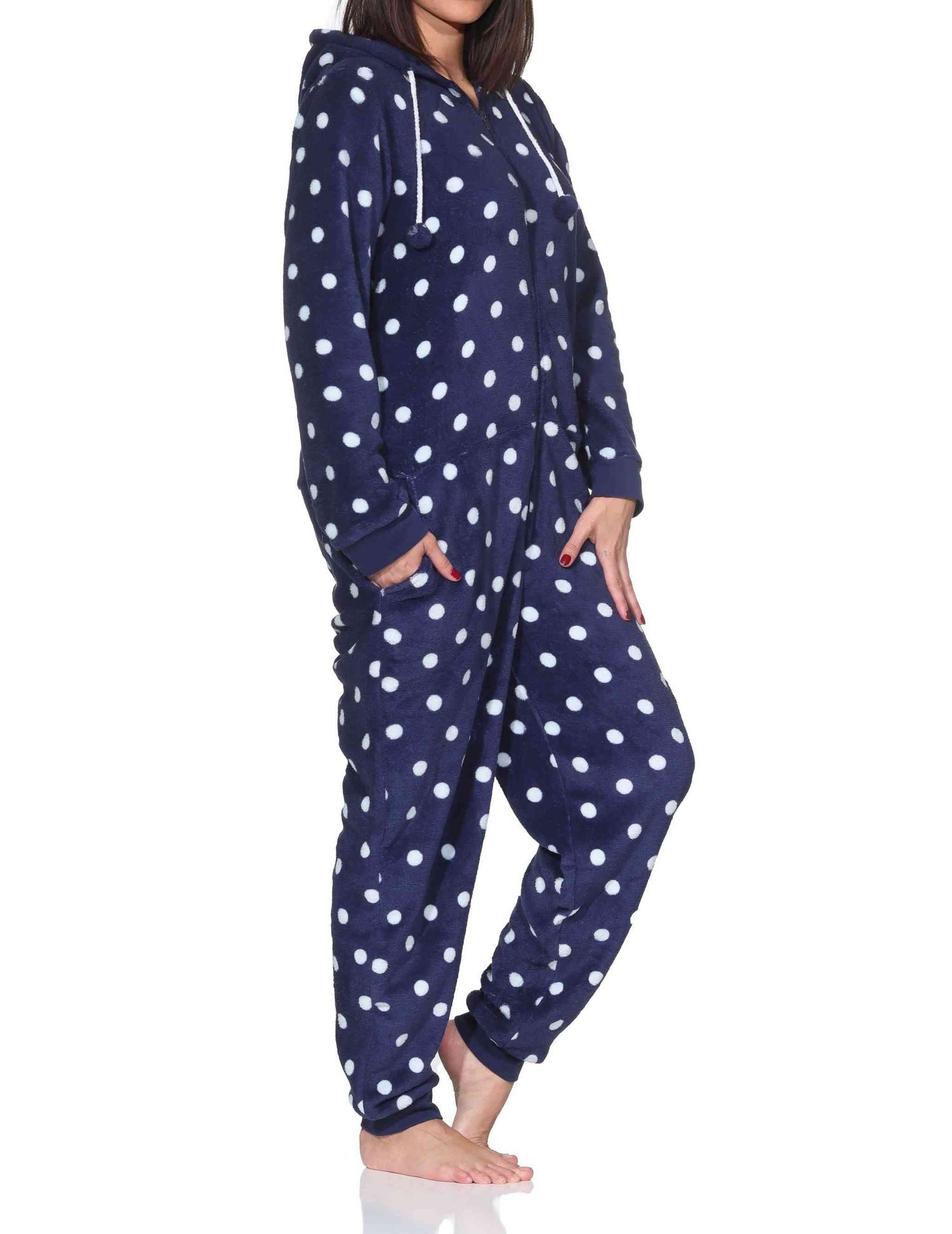 Normann Pyjama Damen Schlafanzug Jumpsuit Overall in Tupfen Optik aus Coral Fleece – Bild 2 von 3