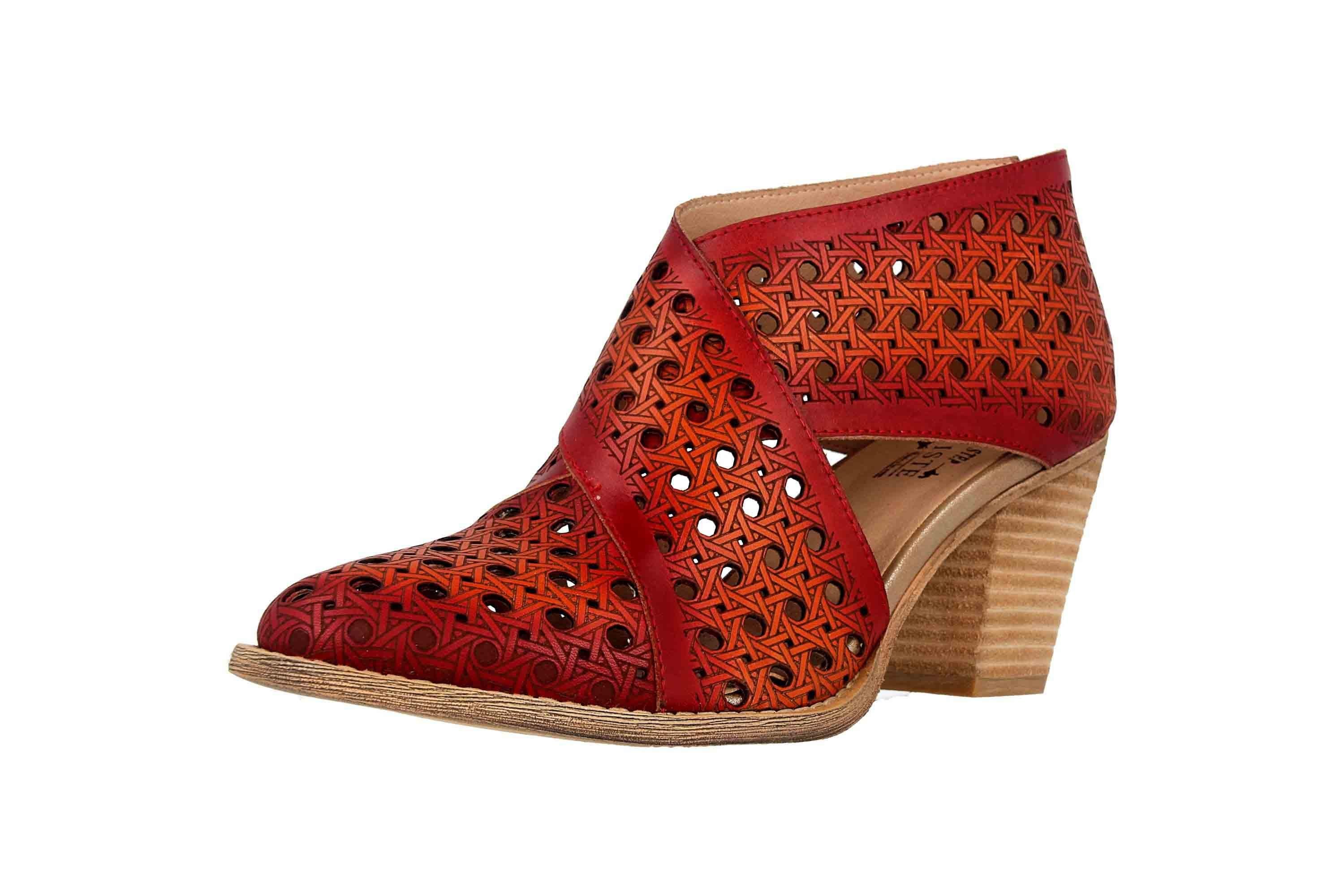 Spring Step Ghalna-Rd Pumps