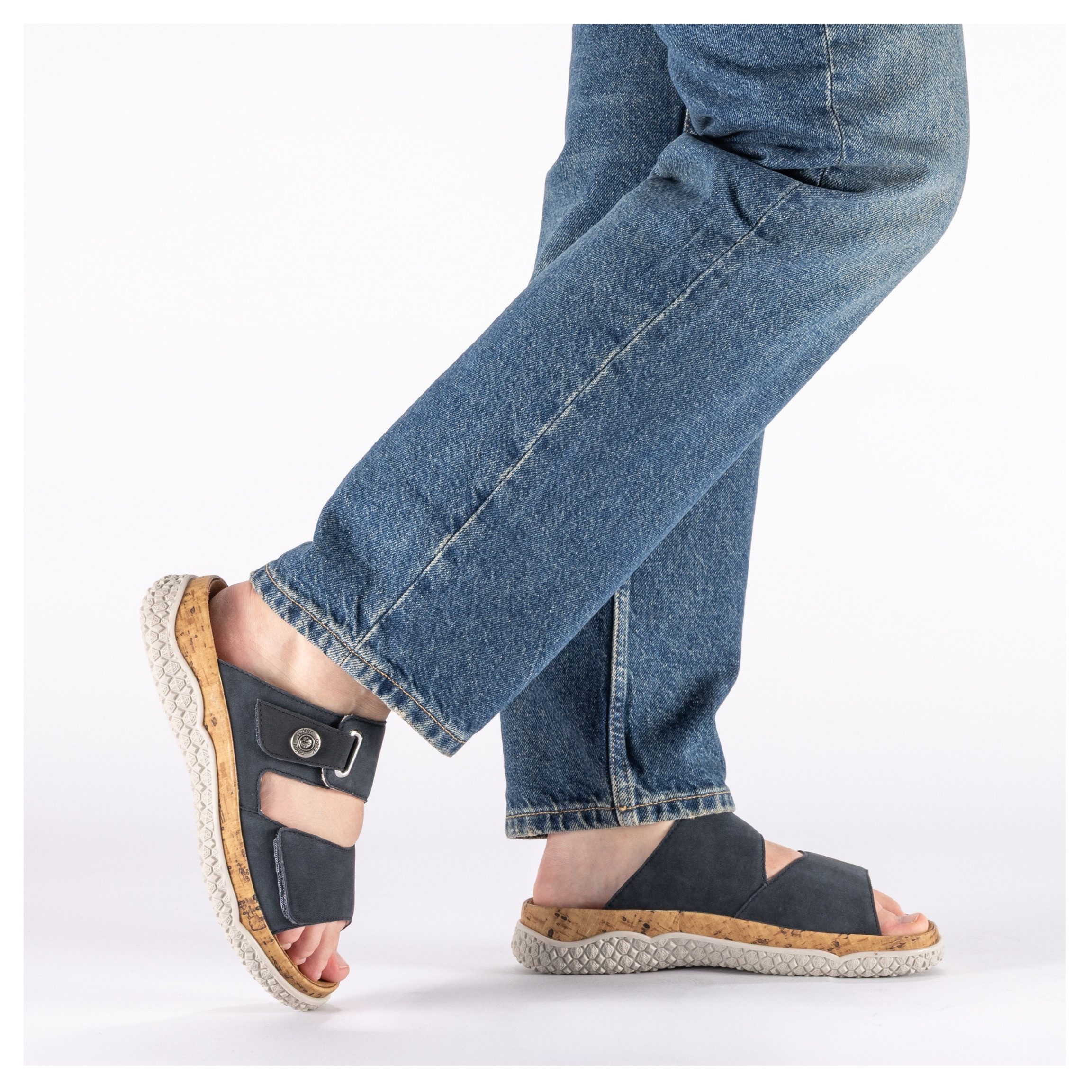Rieker Pantolette Sommerschuh, Schlupfschuh, Hausschuh mit Klettriemchen