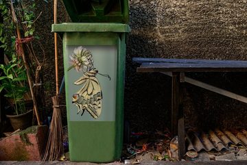 MuchoWow Wandsticker Nahaufnahme eines Schwalbenschwanz-Schmetterlings (1 St), Mülleimer-aufkleber, Mülltonne, Sticker, Container, Abfalbehälter