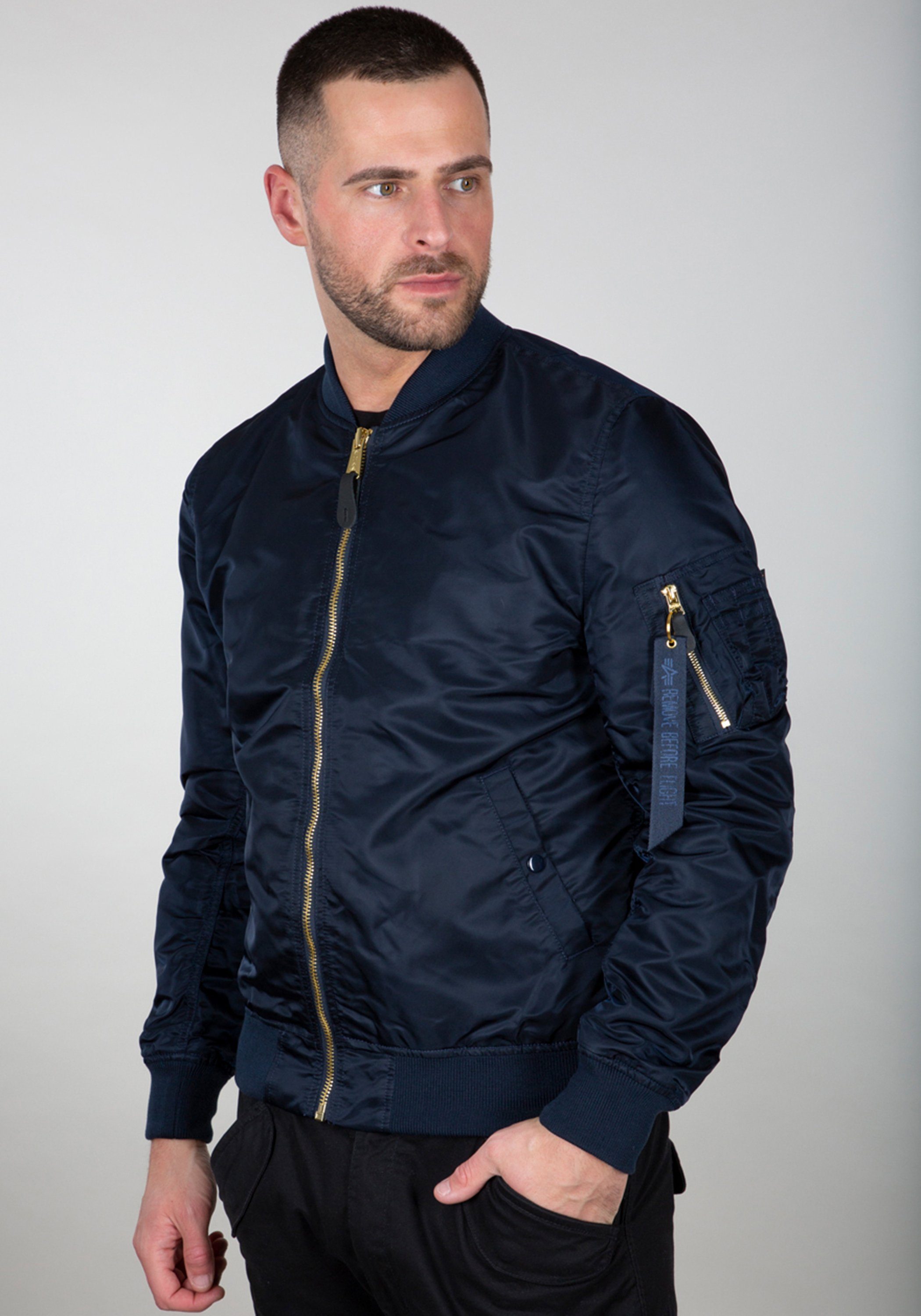 Alpha Industries Bomberjacke "MA-1 VF Light" günstig online kaufen