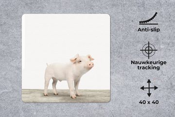 MuchoWow Gaming Mauspad Tiere - Schwein - Baby (1-St), Mousepad mit Rutschfester Unterseite, Gaming, 40x40 cm, XXL, Großes