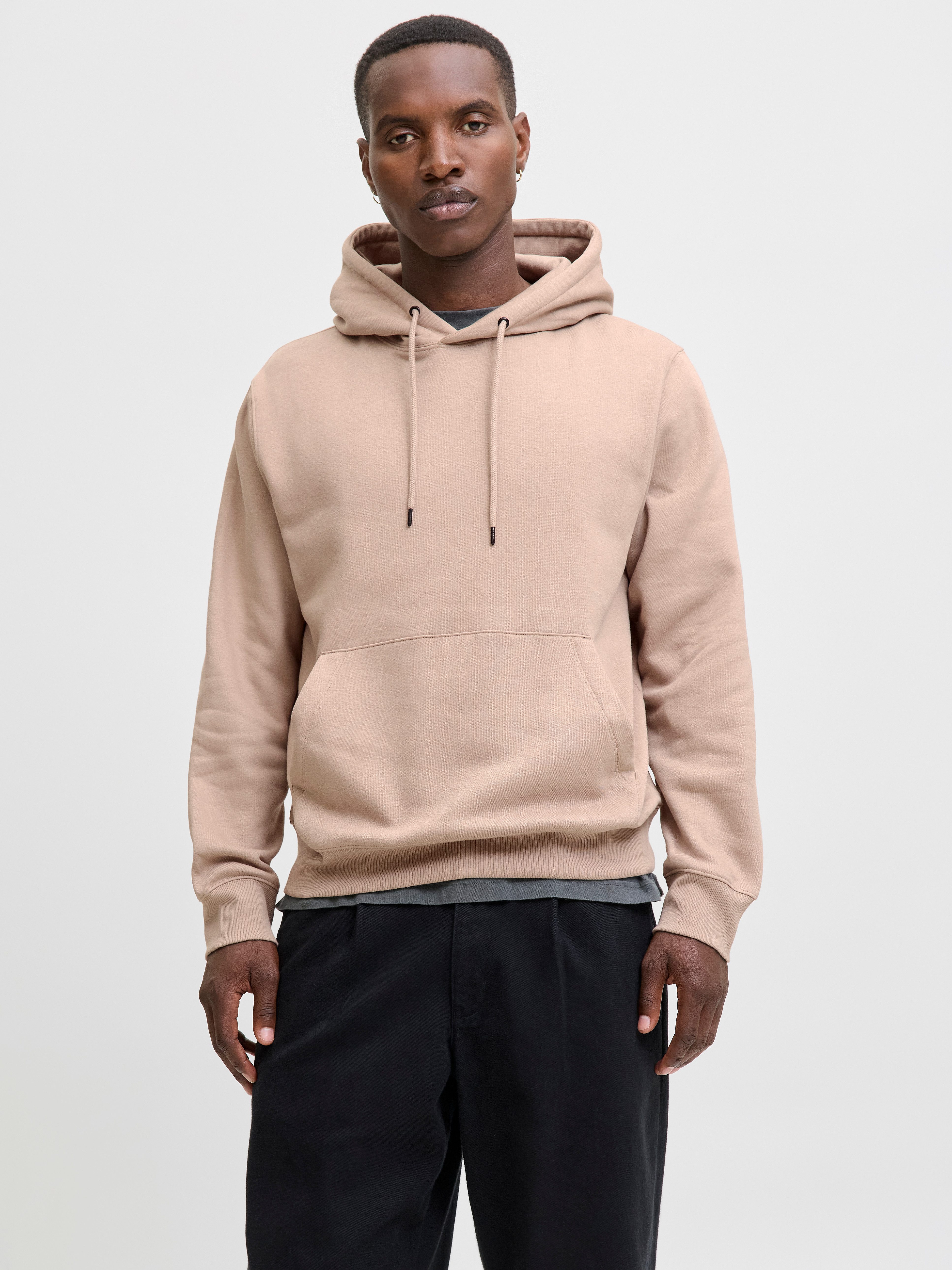 Jack & Jones Kapuzensweatshirt JJESTAR BASIC SWEAT HOOD NOOS mit Rippbündch günstig online kaufen