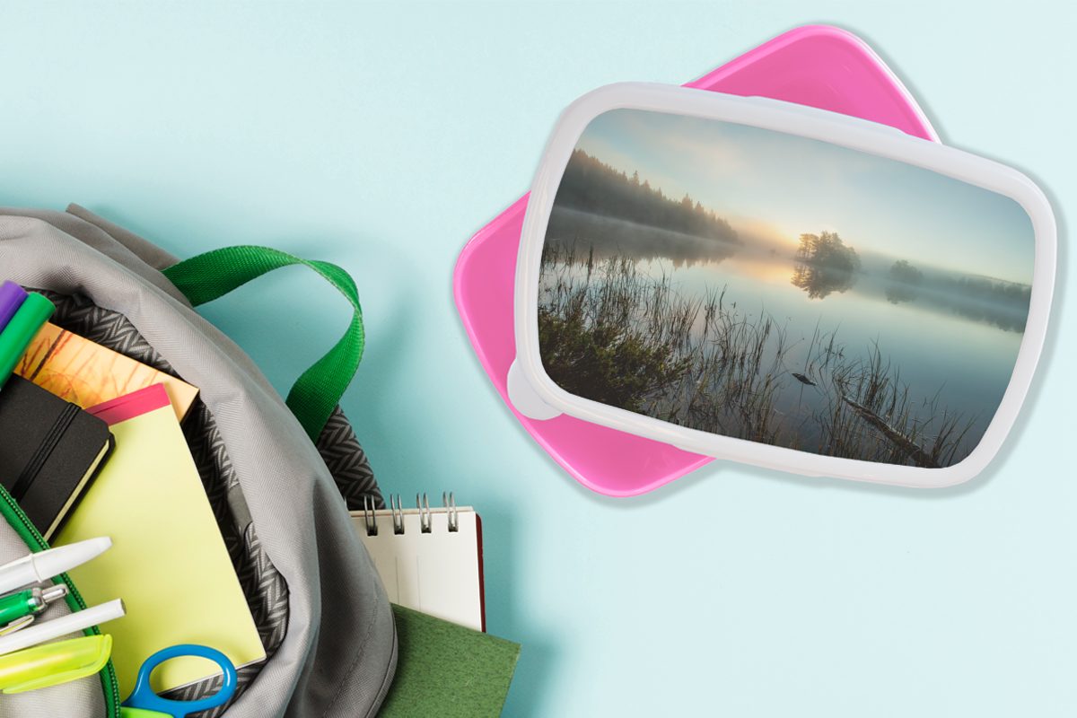 Norwegen, Kunststoff, von Wald Mädchen, Lunchbox MuchoWow rosa Brotbox Morgen im Kinder, für (2-tlg), Snackbox, Erwachsene, Kunststoff Brotdose Ruhiger