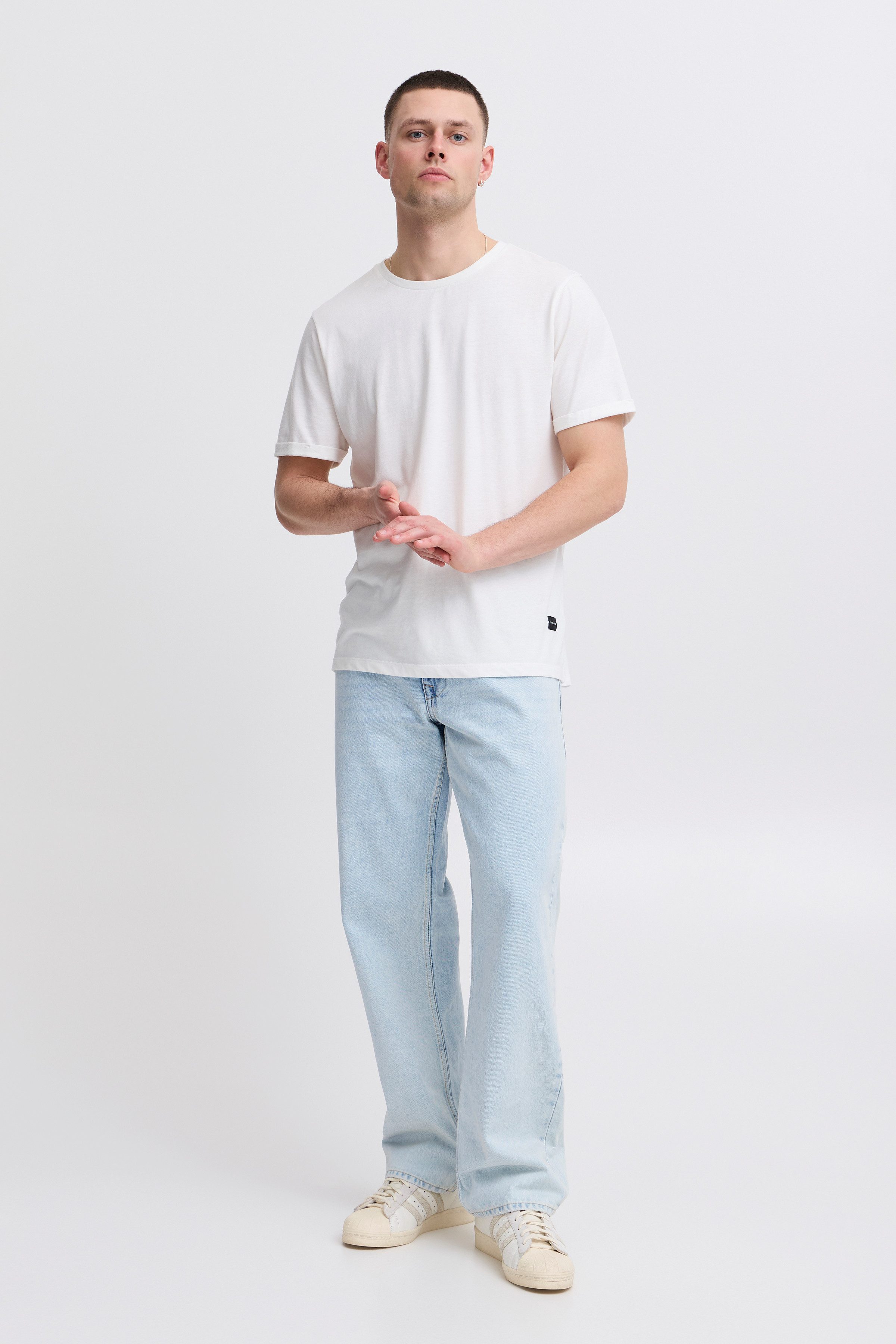 Blend Loose-fit-Jeans BHFLAKE LOOSE FIT JEANS lockere Passform, mit Abriebeffekten