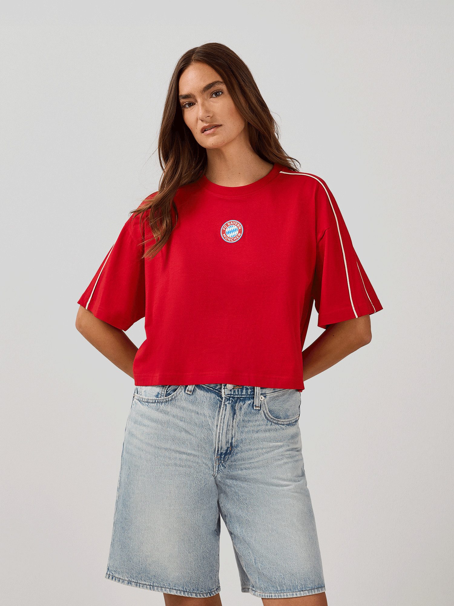 FC Bayern München T-Shirt FC Bayern München, Cropped T-Shirt Essentials, Damen, Rot