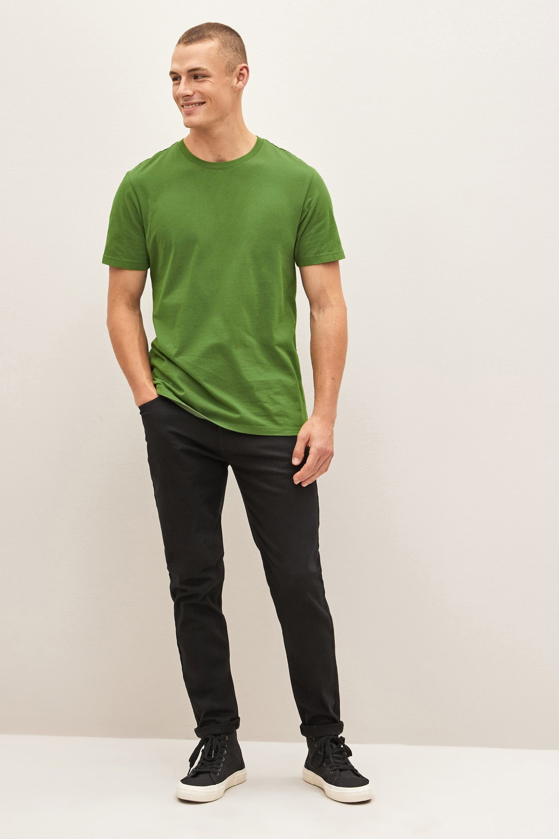 (1-tlg) Rundhalsausschnitt Essential T-Shirt Olive mit T-Shirt Green Next
