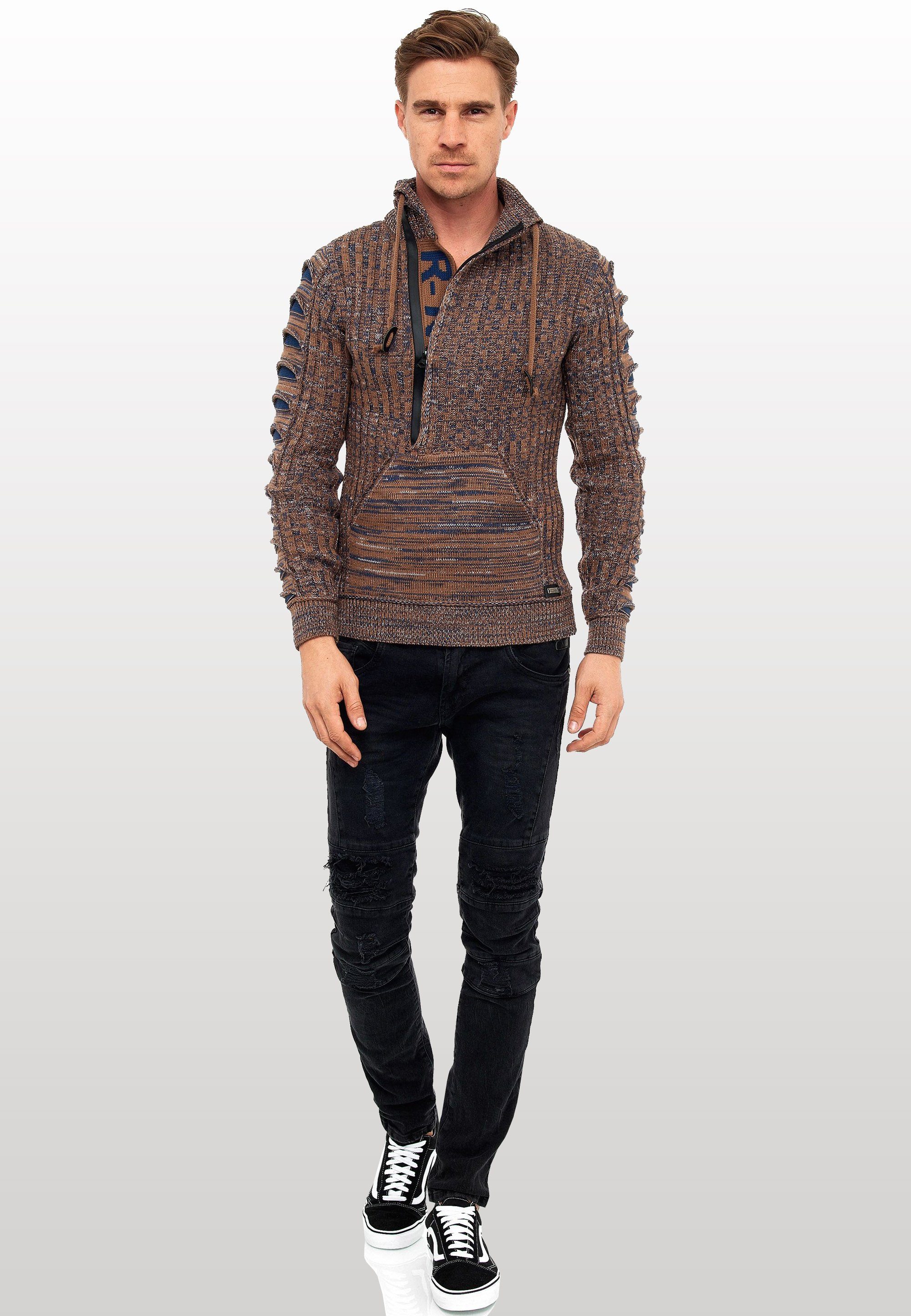Rusty Neal Strickpullover mit stylischem Ausschnitt