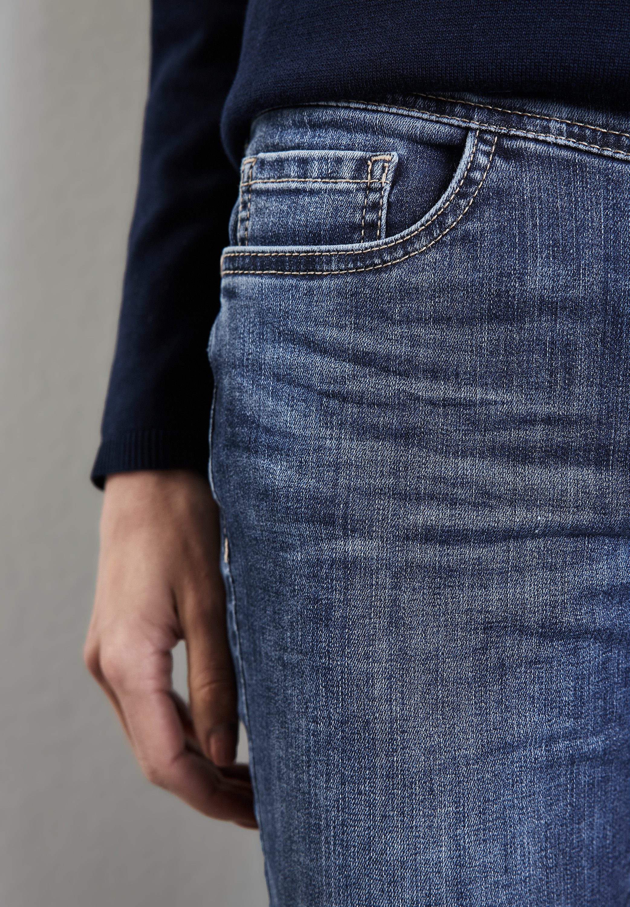 STREET ONE Slim-fit-Jeans Style YORK im Five-Pocket Style