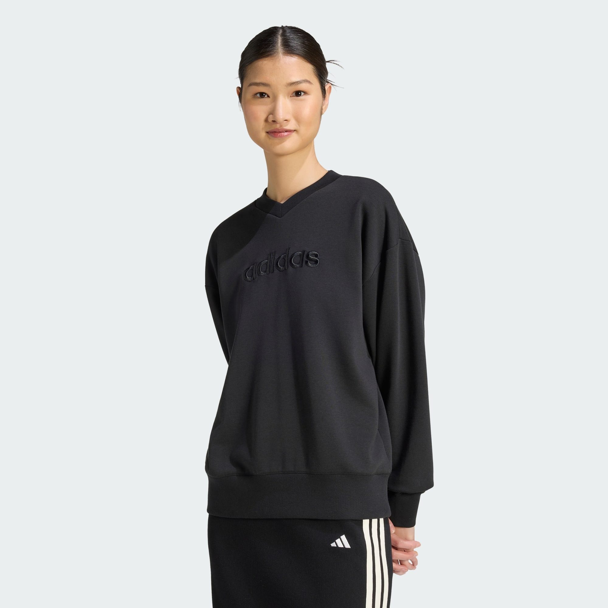 adidas Sportswear Sweatshirt SEASONAL ESSENTIALS SATIN-SWEATSHIRT, V-AUSSCHNITT (1-tlg)
