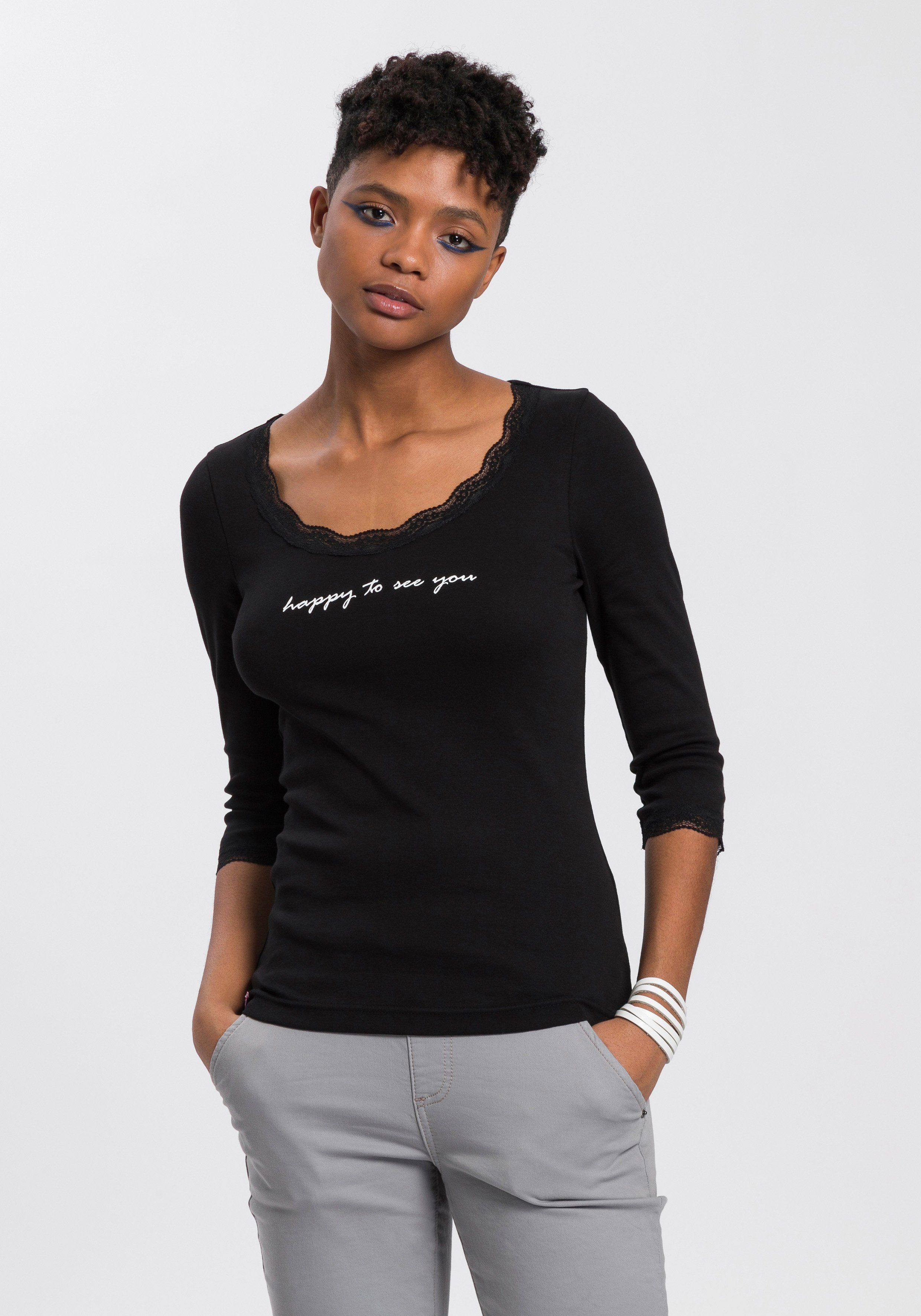 KangaROOS T-Shirt mit Spitzenband am V-Ausschnitt & 3/4-Arm schwarz