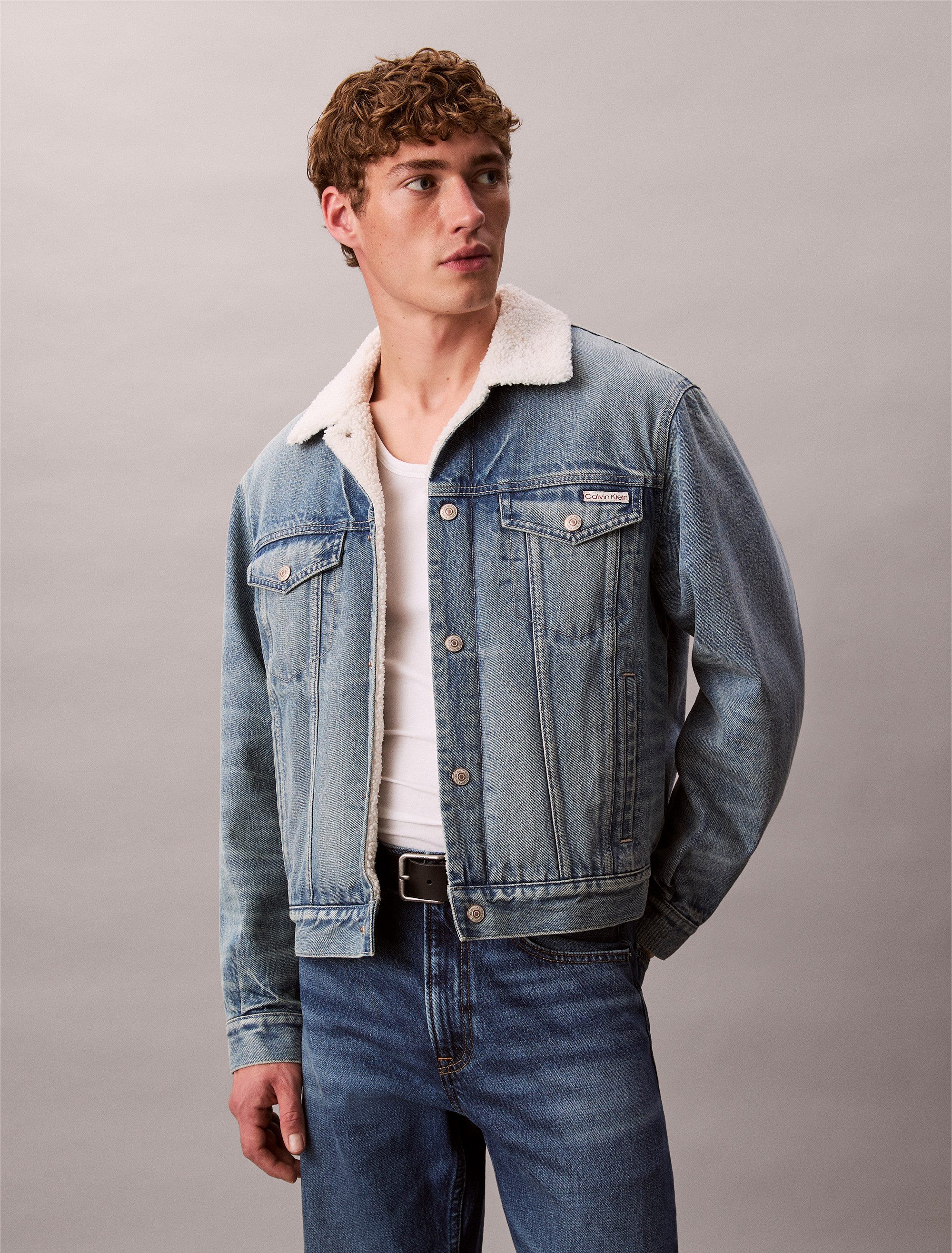 Calvin Klein Jeans Jeansjacke 90S SHERPA TRUCKER TINTED THUNDR Mit Rundhalsausschnitt, regular fit