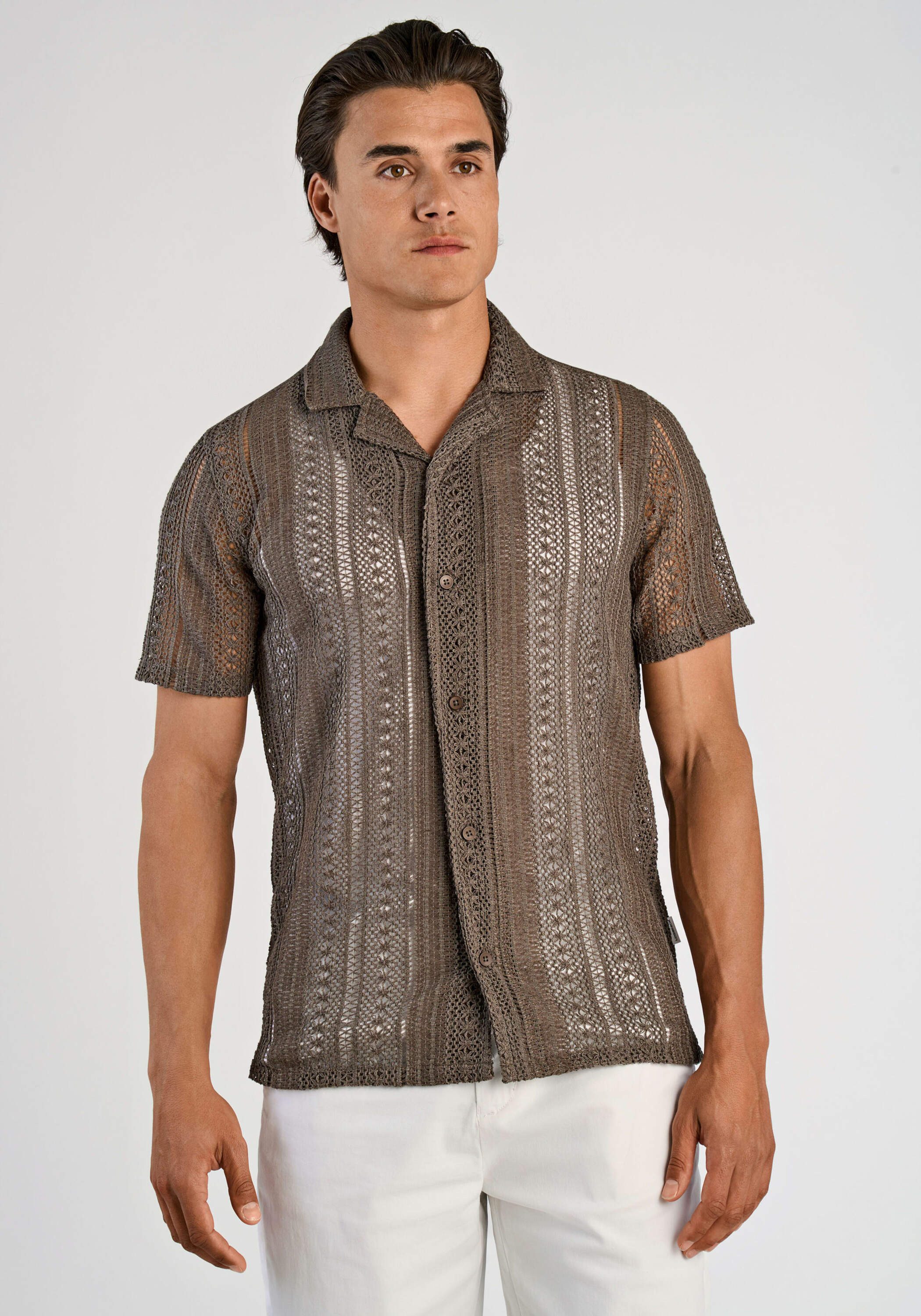 LINDBERGH Kurzarmhemd Freizeithemd (Kurzarm) Relaxed Fit