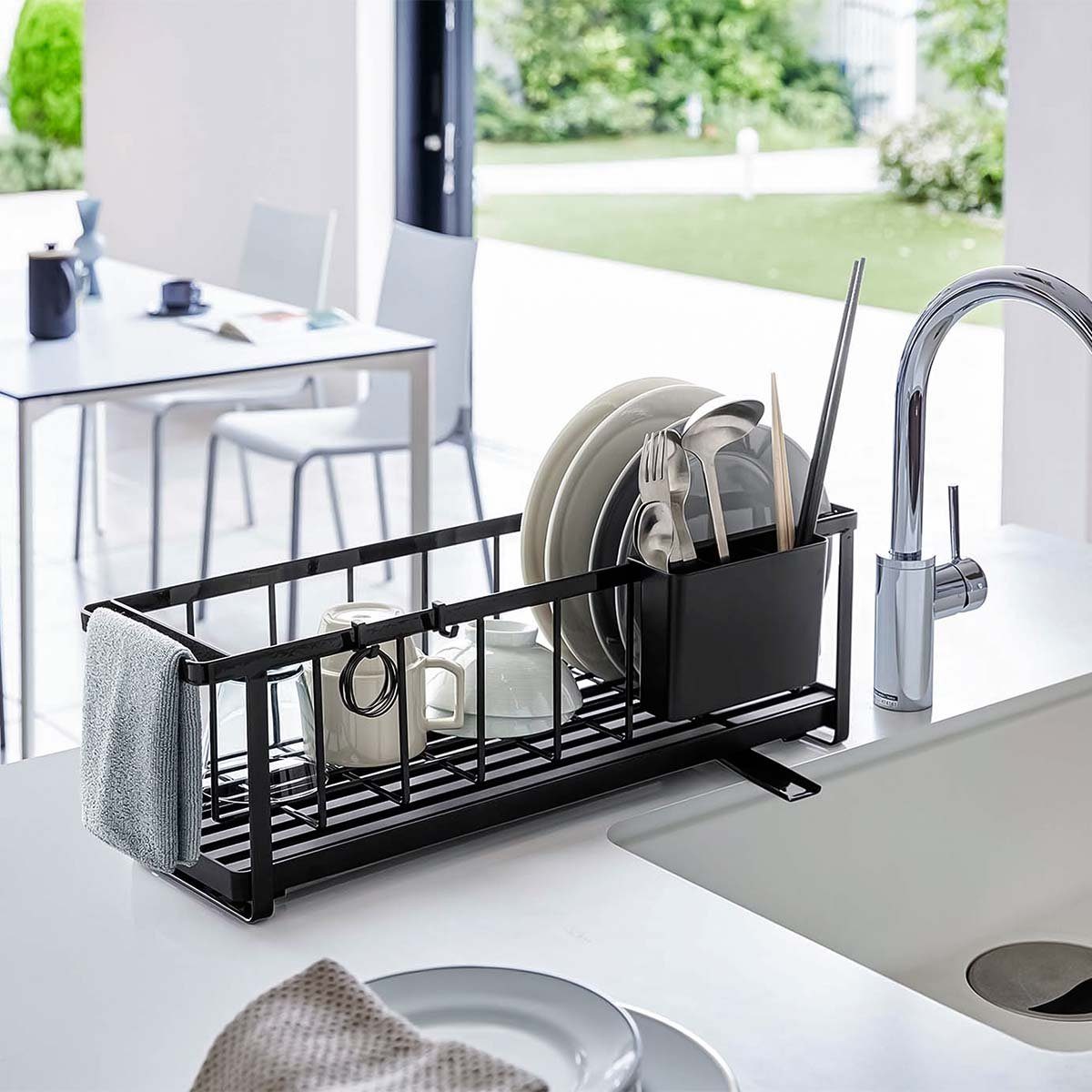Yamazaki Trockenständer "Tower" 57x18x16cm, Zubehör für Spülbecken, Spüle, Abwasch, Abtropfgestell, Abtropfkorb, Abtropfständer mit Ablauf