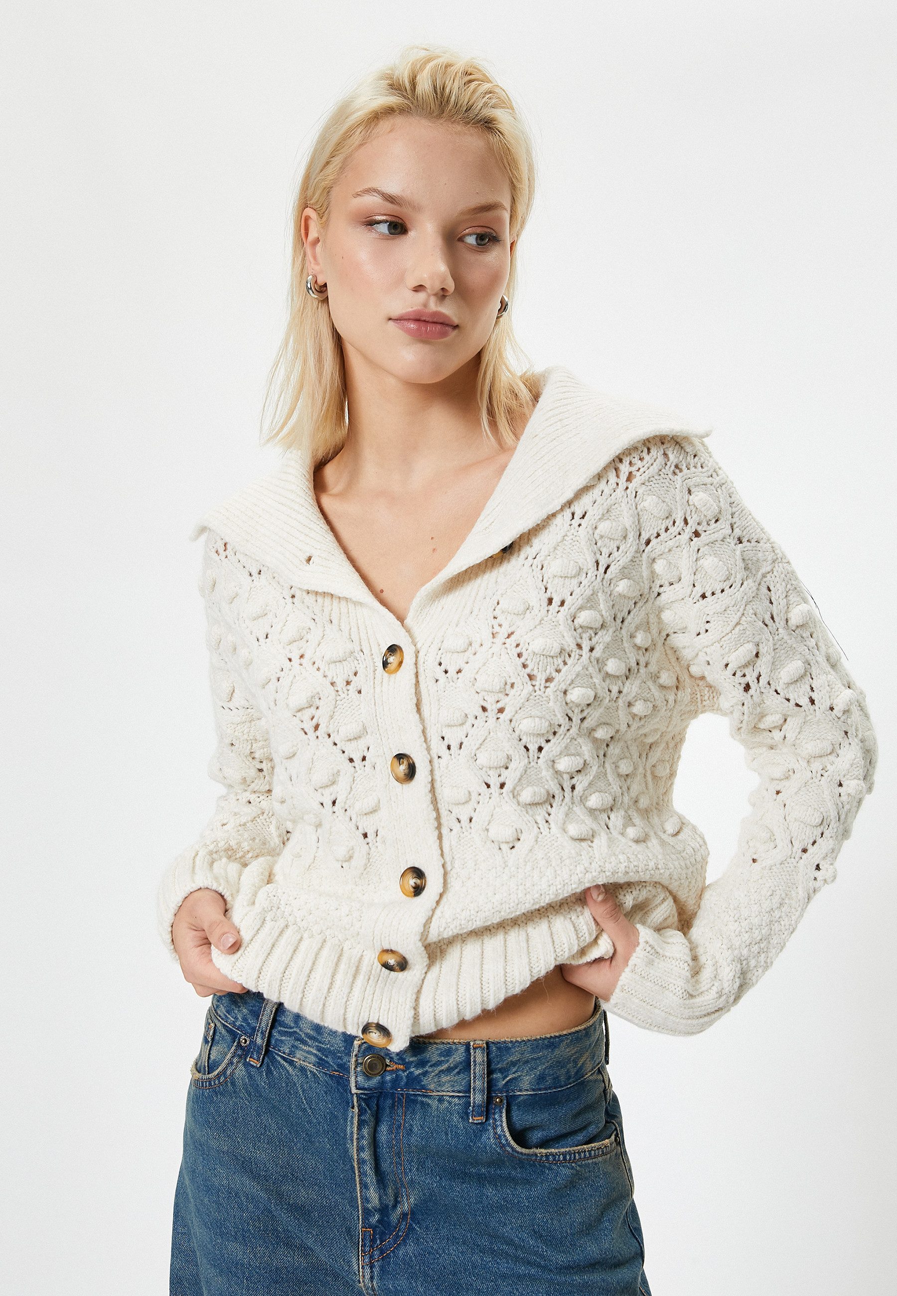 Cardigan Hemdkragen Mit Knöpfen