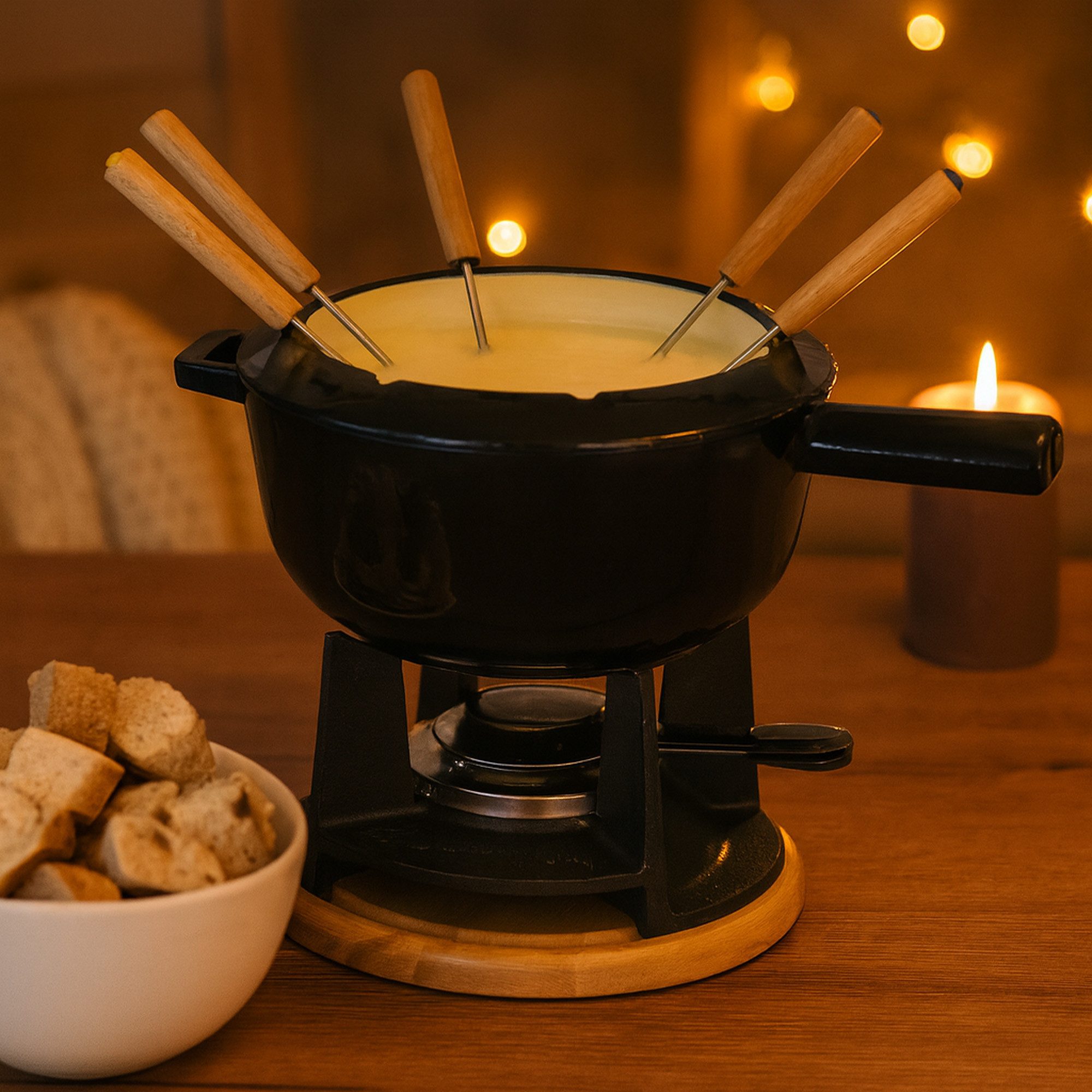 Mahlzeit Fondue 13-teiliges Gusseisen Fondue Set für 6 Personen, 2 L, emailliert, 6 Fonduegabeln, 2.00 l, für Käsefondue, Schokoladenfondue, Fleischfondue