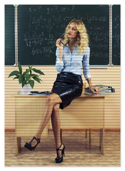 Schaum-Badematte Sexy blonde Lehrerin in Schule vor Tafel mit langen Beinen und Brille Wallario, Höhe 5.5 mm, rutschhemmend, geeignet für Fußbodenheizungen, Polymer-Schaum, rechteckig