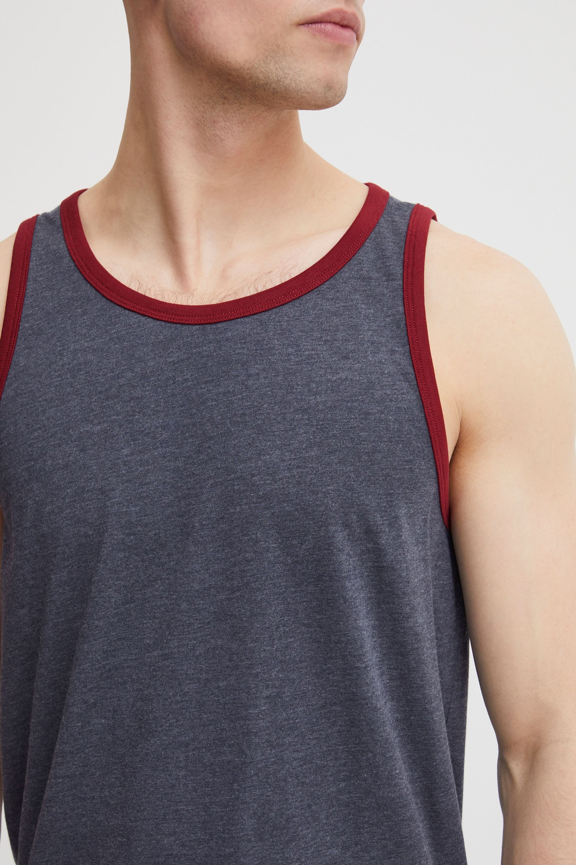 !Solid Tanktop SDMalino Top mit farblich abgesetzten Kanten