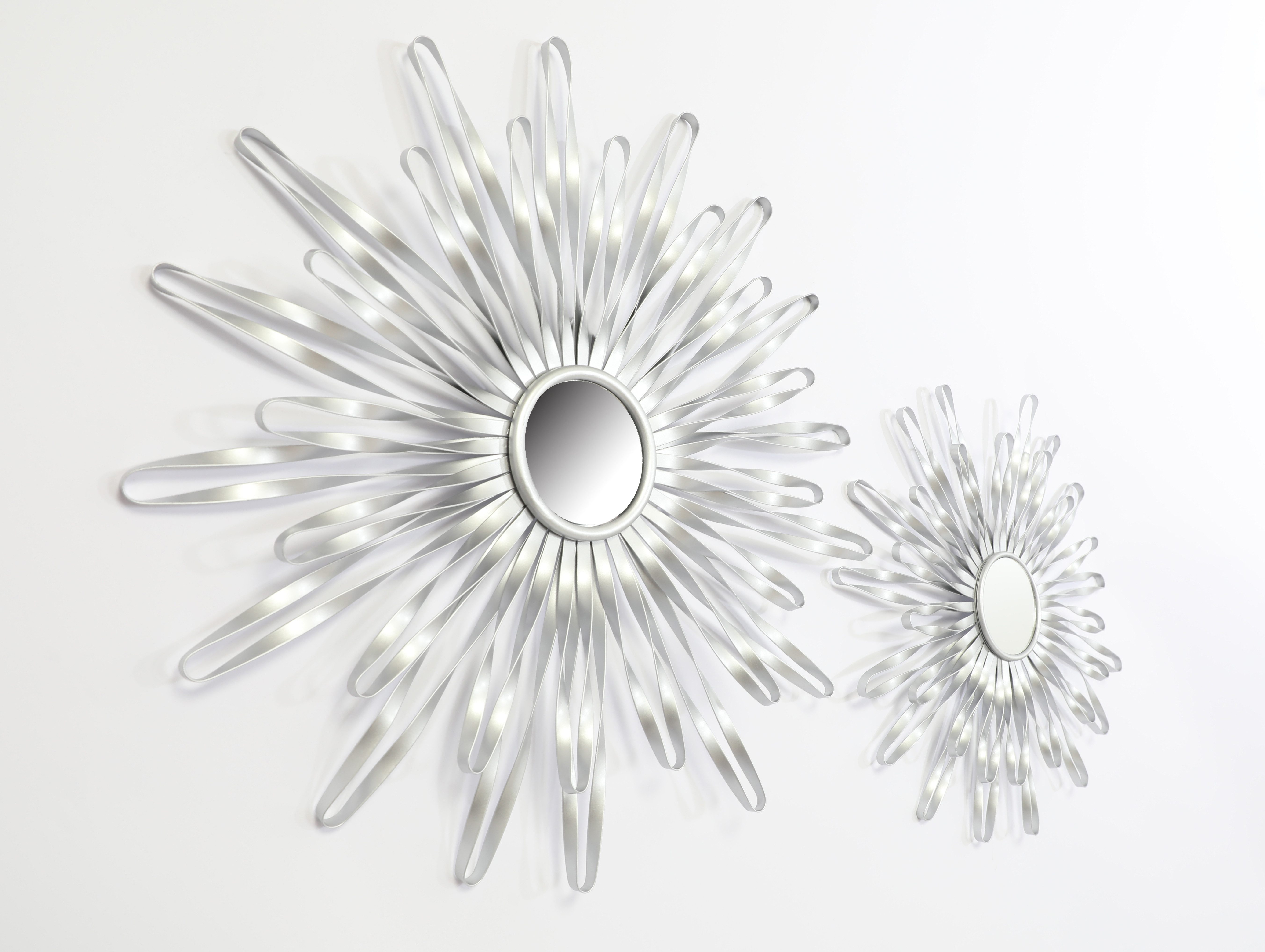 OTTO home Wanddekoobjekt Sonne, goldfarben, im 2er Set: 35 und 46cm (2er-Set), Wanddekoration aus Metall mit kleinem Spiegel in der Mitte