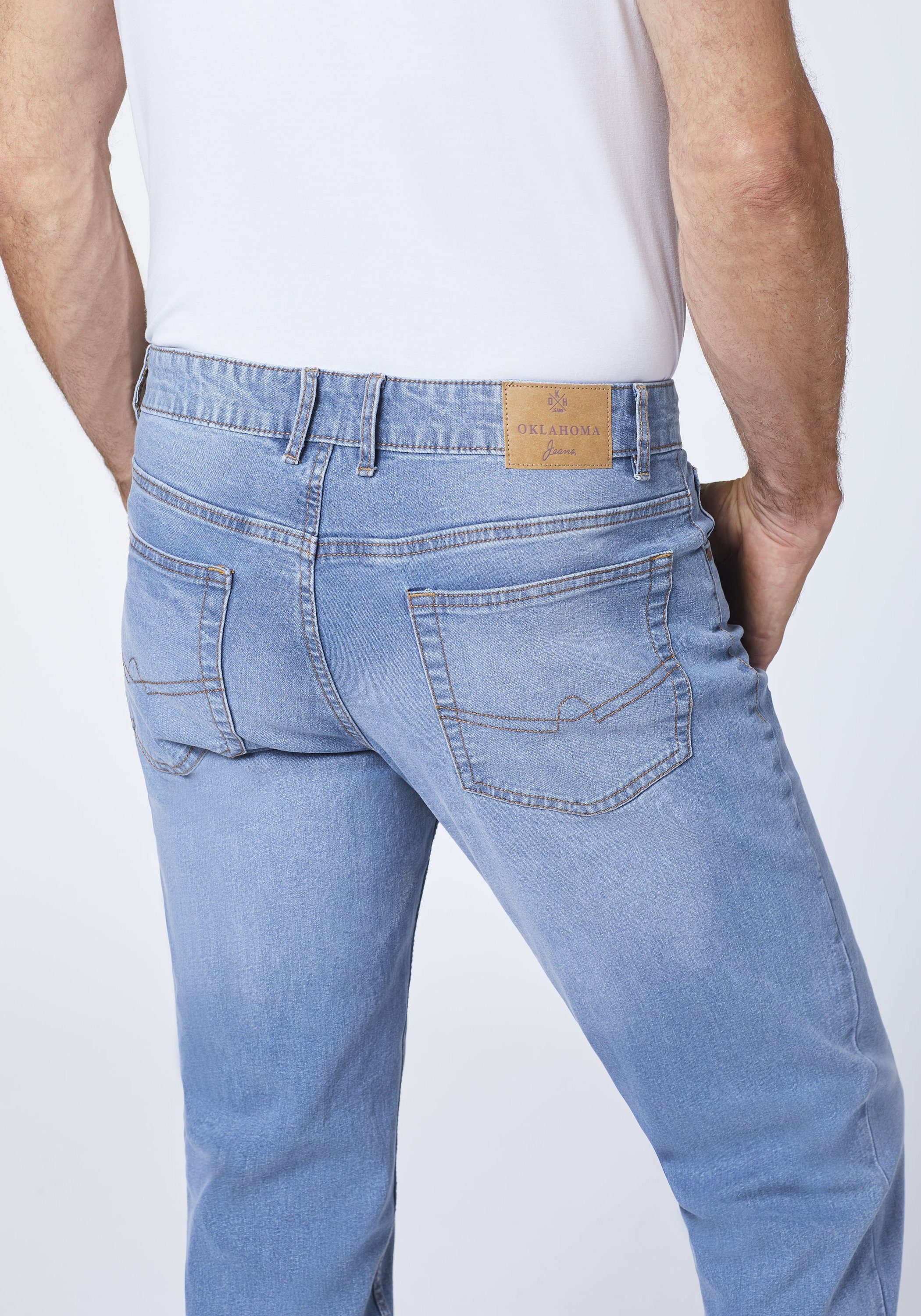 5-Pocket-Jeans mit dezenter Waschung Jeans Oklahoma