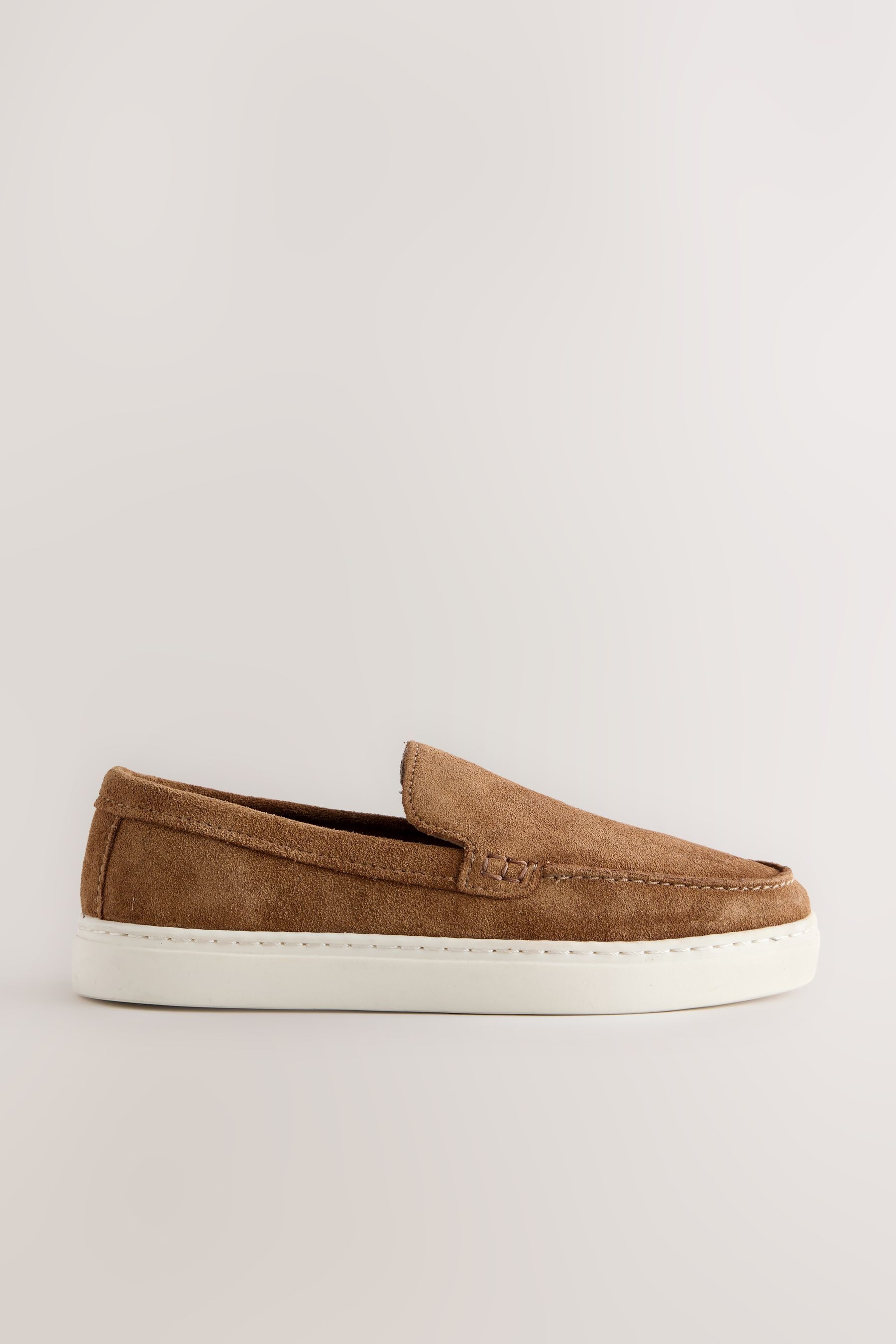 Next Veloursleder-Loafers Loafer (1-tlg)