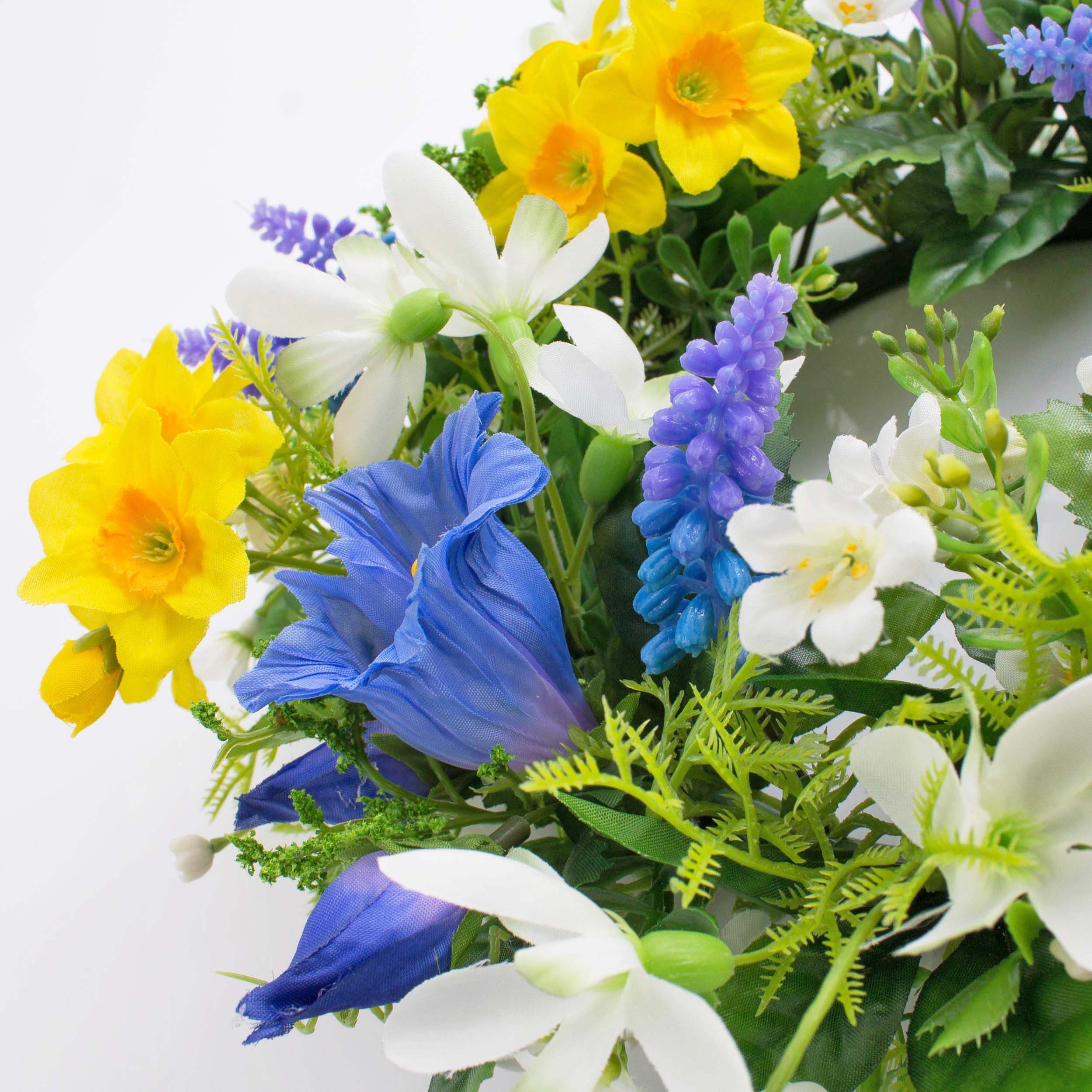 Kunstkranz Frühlingskranz Filippa, Narzisse, Hyazinthen, gelb - blau, Ø 30cm, artplants, Höhe 9.0 cm