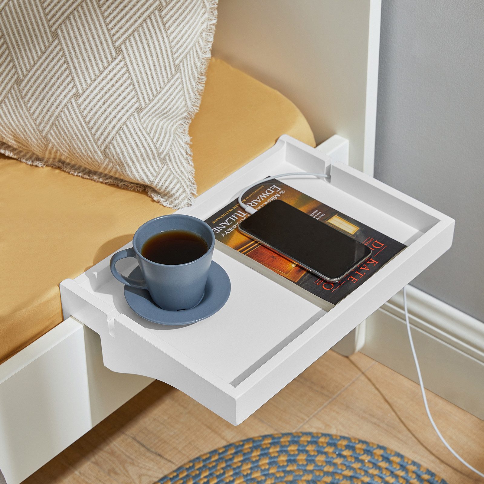 SoBuy Nachttisch NKD01, Klemmregal fürs Bett mit Kabelführung, Bambus, Bettablage mit Kabelführung Regal für Mobiltelefon Fernbedienung