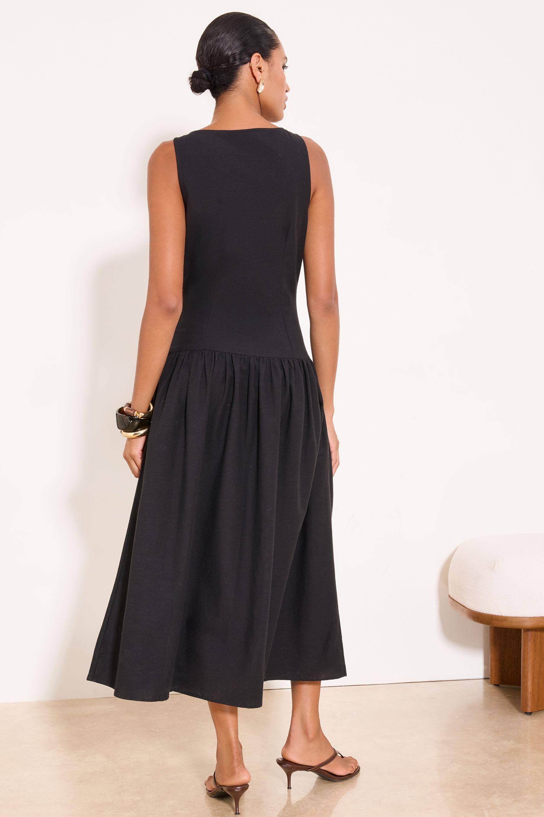 LIPSY Midikleid Lipsy geknöpftes Midikleid mit U-Boot-Ausschnitt (1-tlg)