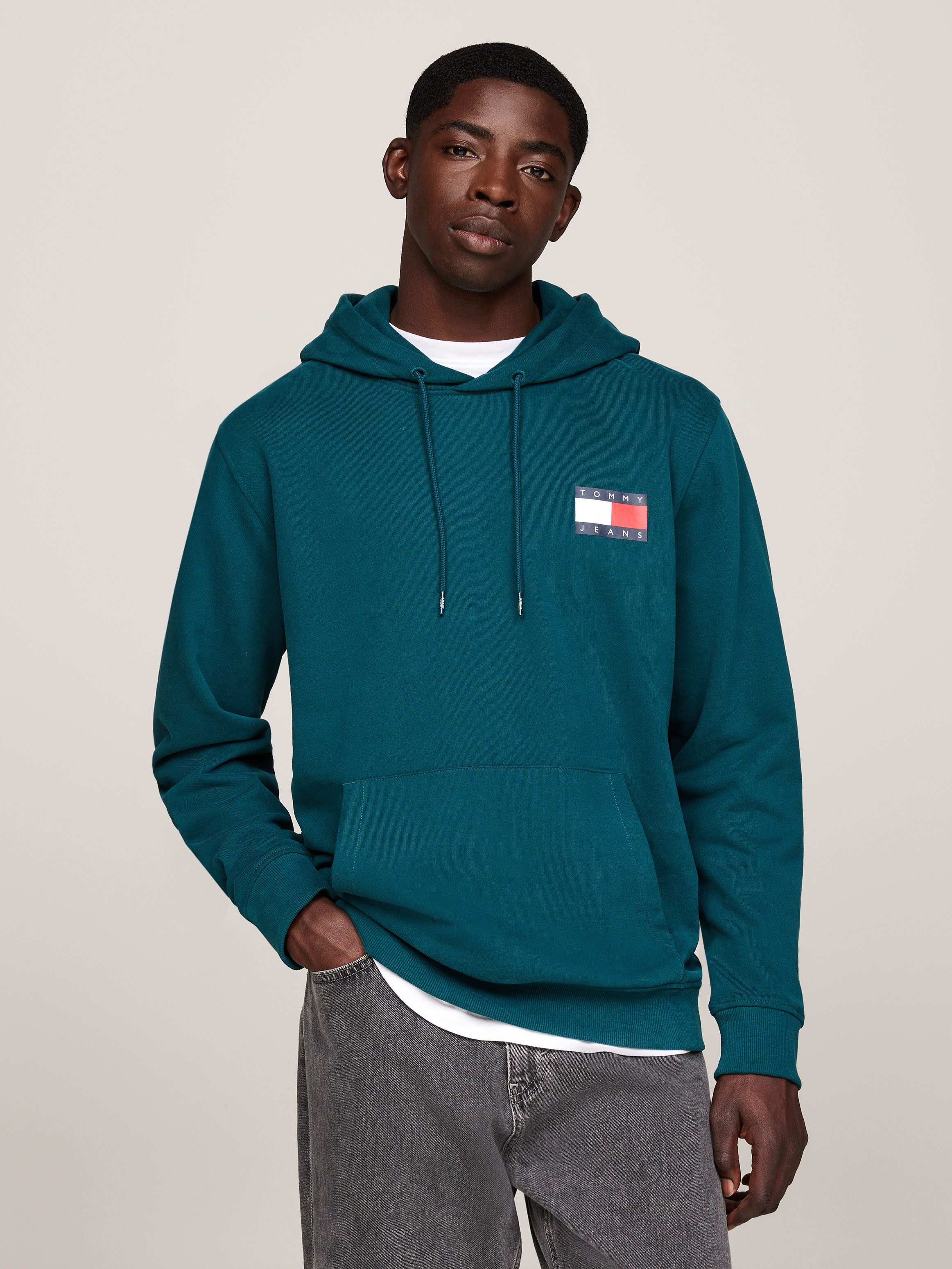 Sweatshirt TJM REG ESSENTIAL FLAG HOOD EXT