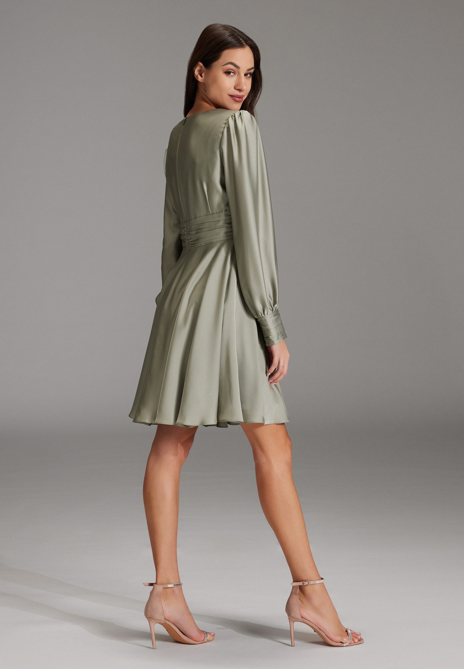 SWING Maxikleid Taillierter Schnitt mit ausgestelltem günstig online kaufen