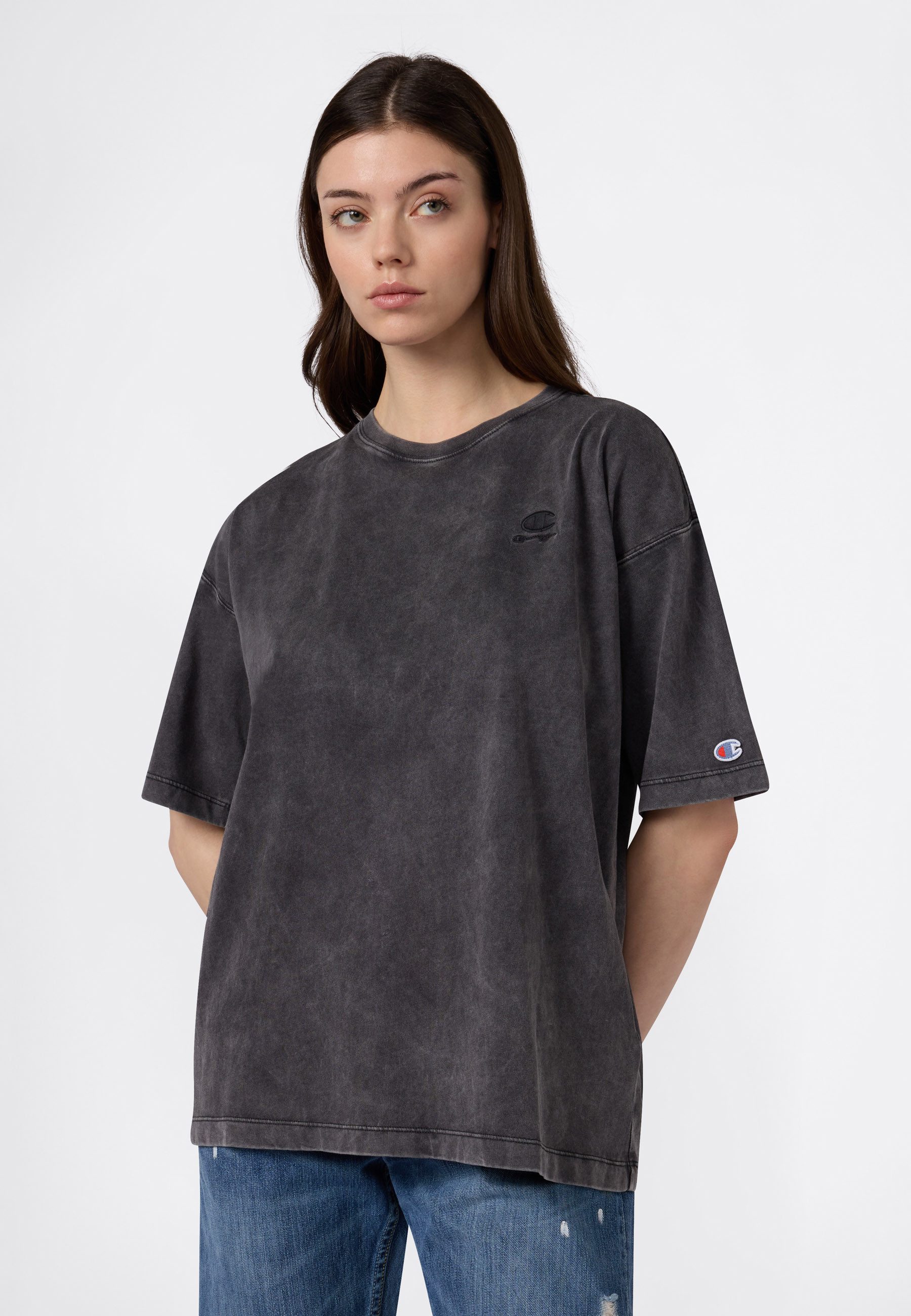 Champion T-Shirt ICONS WASH Oversize T-Shirt Kurzarm, für sportliche Aktivitäten und Freizeit, Rundhalsausschnitt