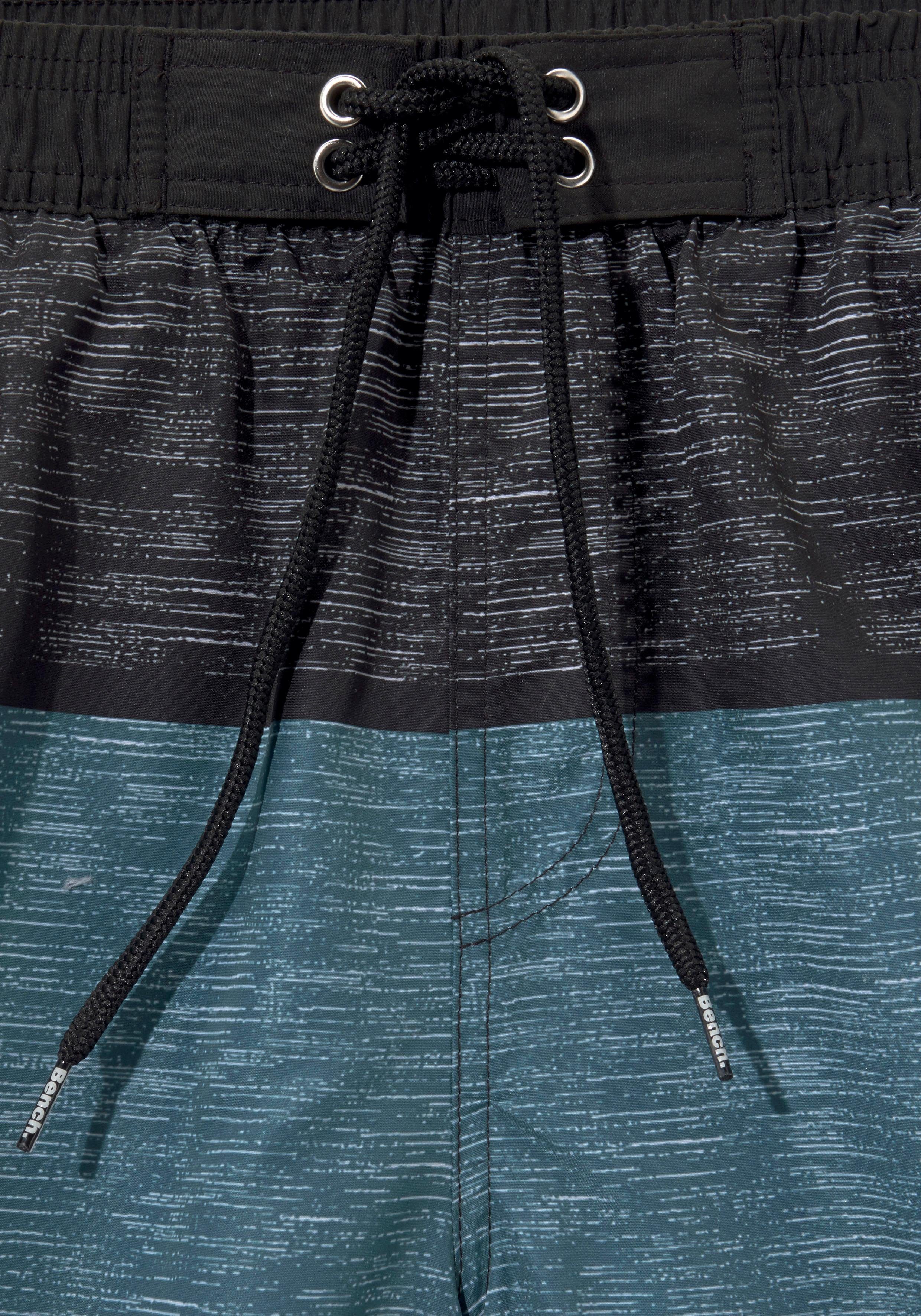 Bench. Badeshorts Mac Kids mit Melangeoptik