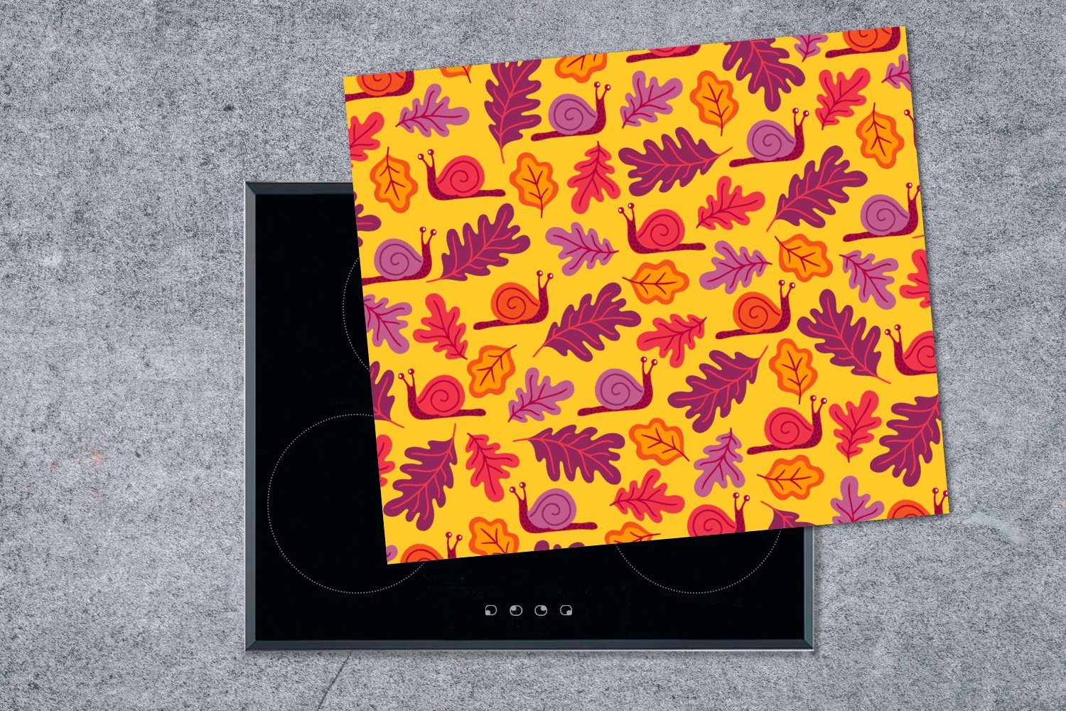 - Ceranfeldabdeckung nutzbar, cm, tlg), 60x52 - Vinyl, Arbeitsfläche Herbst Muster, (1 Mobile Schnecken Herdblende-/Abdeckplatte MuchoWow